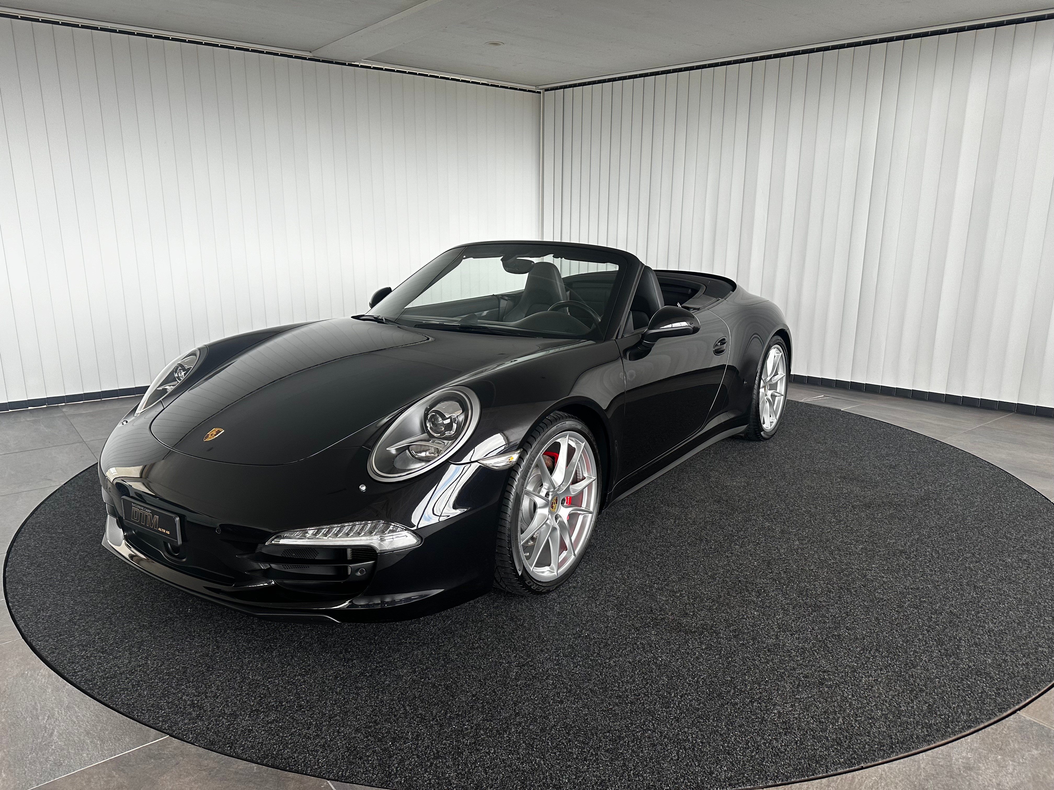 PORSCHE 911 Carrera 4S Cabrio