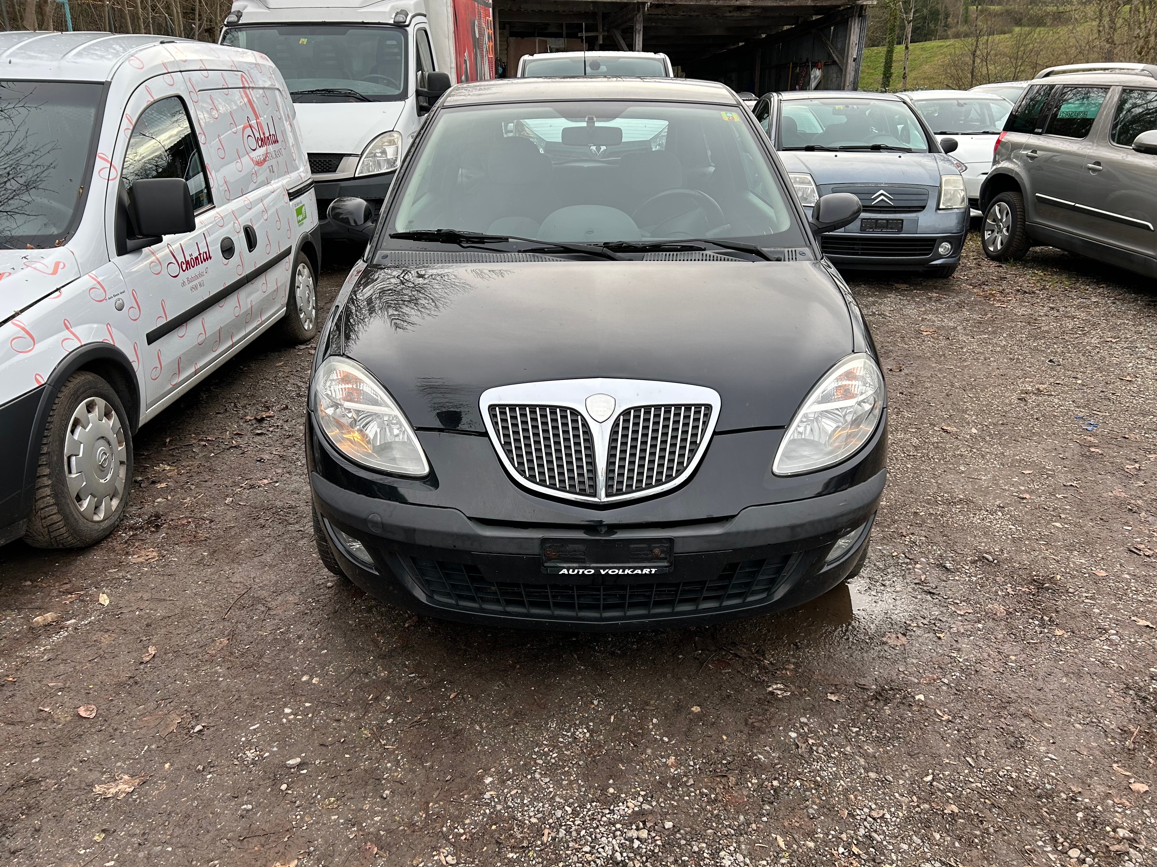 LANCIA YPSILON