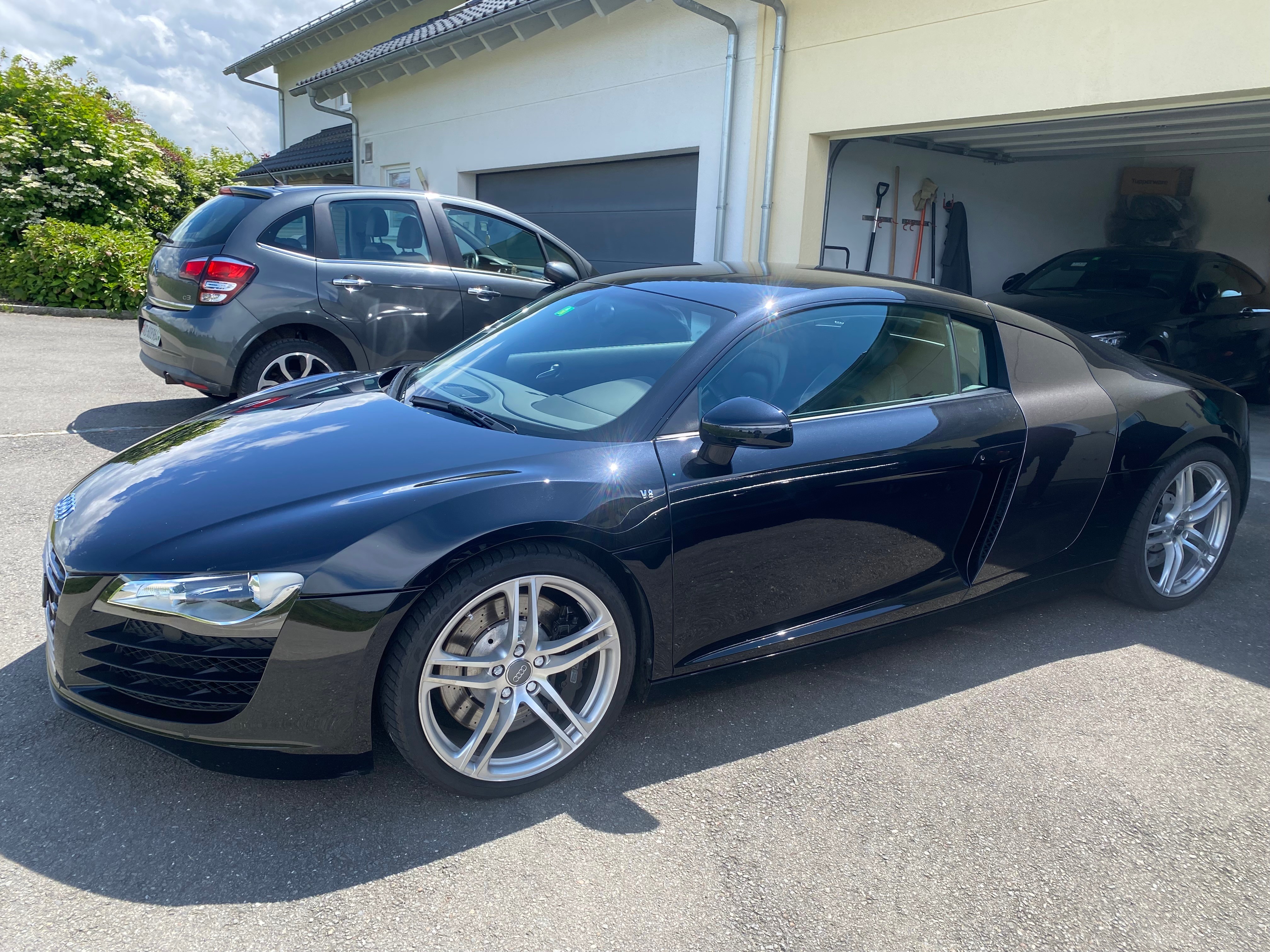 AUDI R8 Coupé 4.2