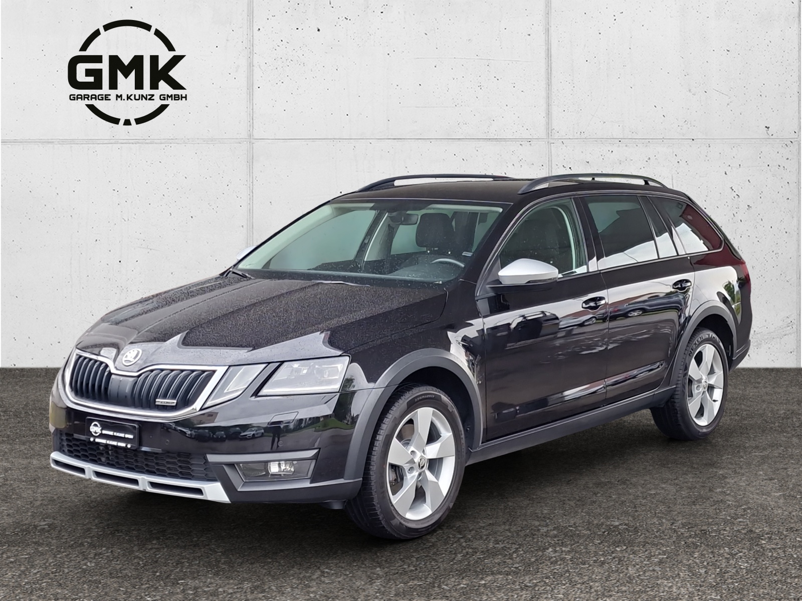 SKODA Octavia Combi 2.0 TSI Scout 4x4 DSG