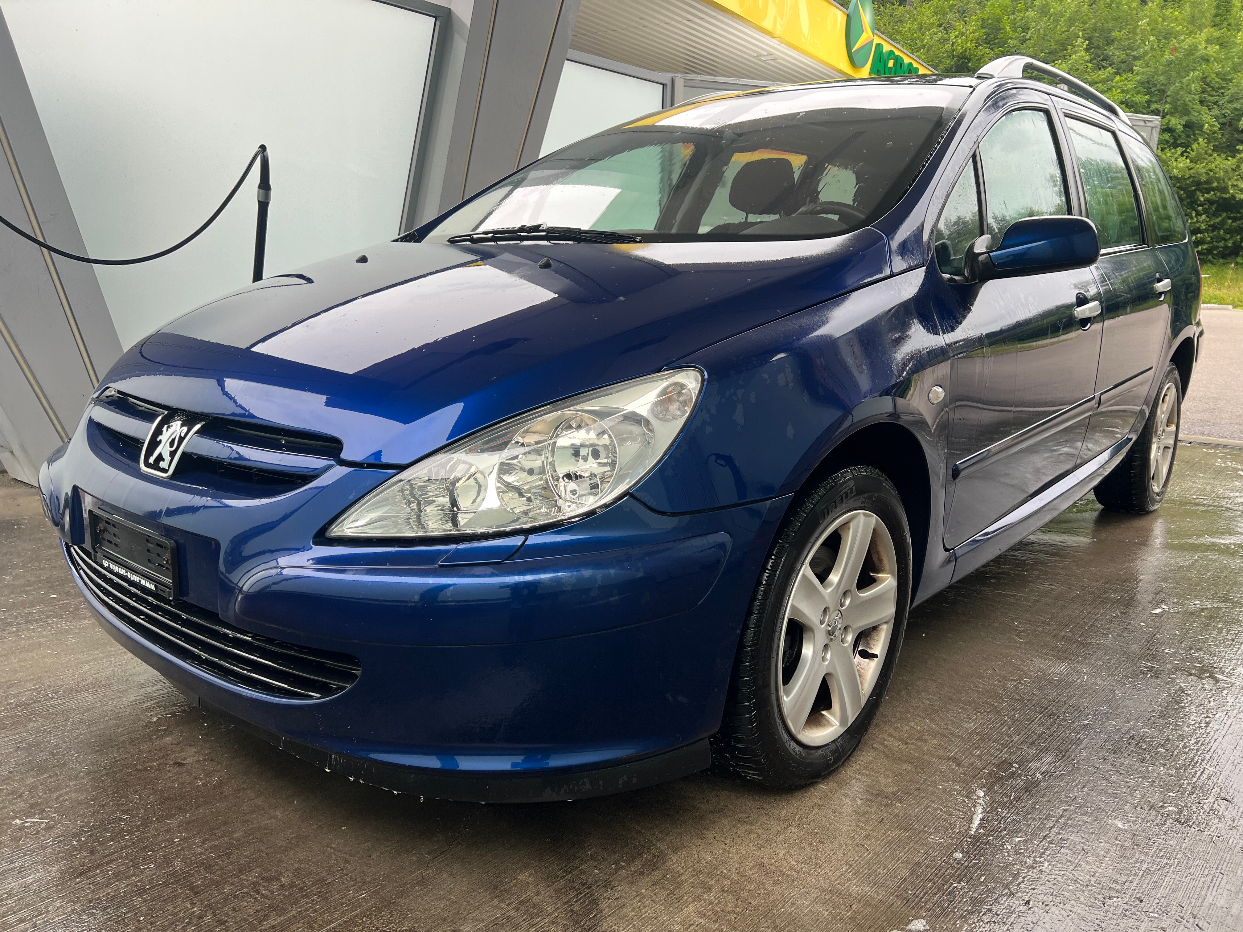 PEUGEOT 307 SW 2.0 16V Premium