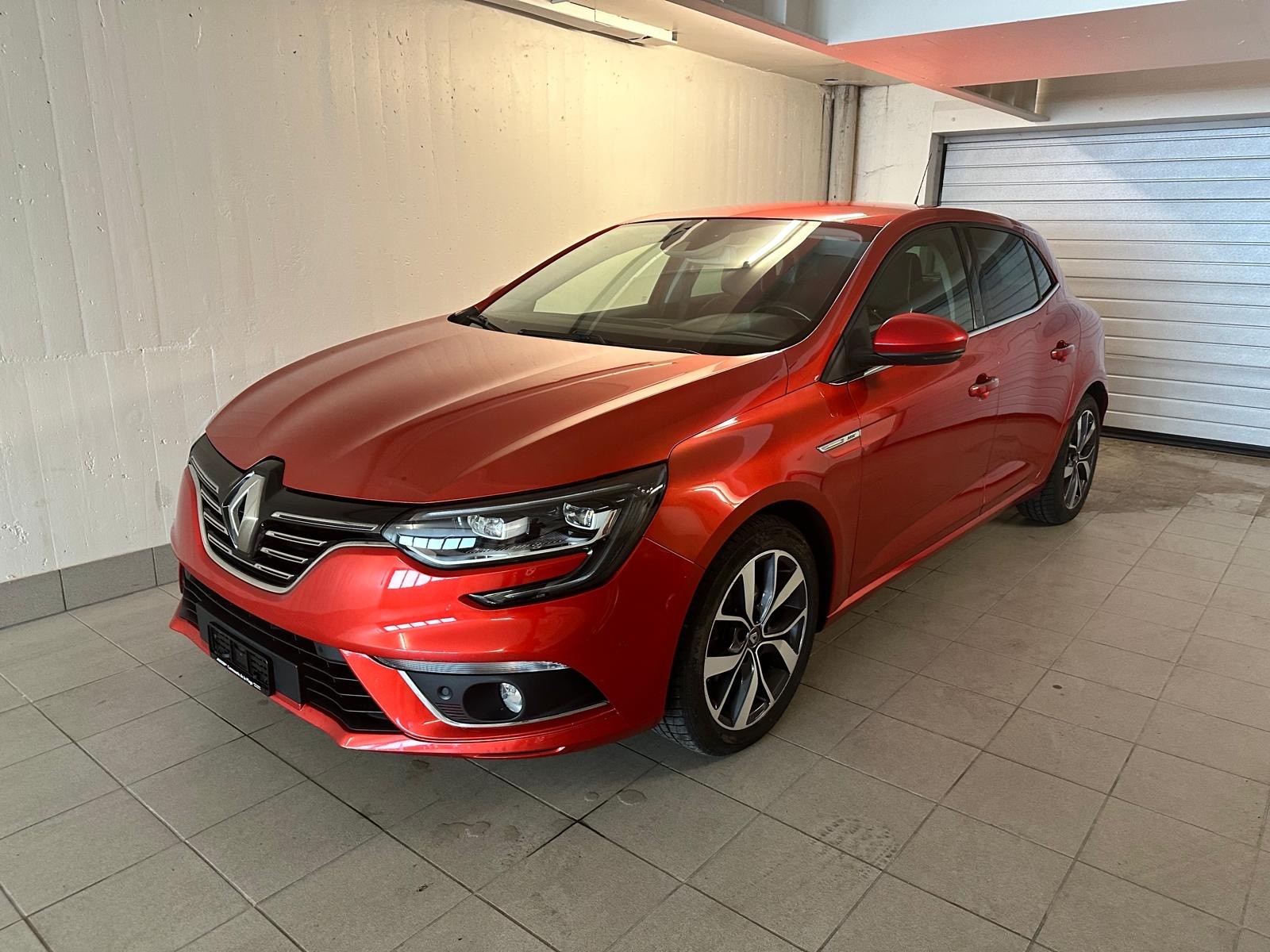 RENAULT Mégane 1.2 16V Turbo Bose