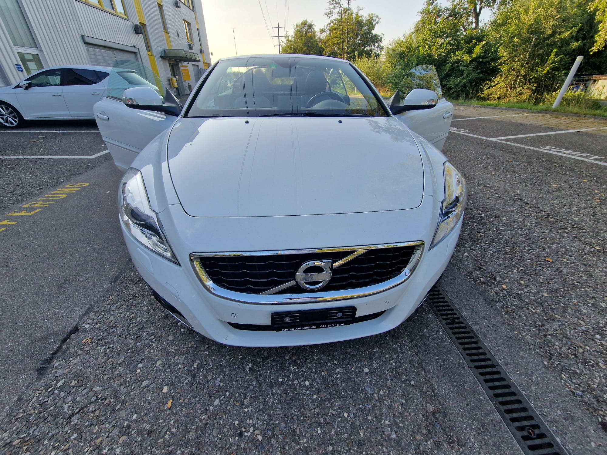 VOLVO C70 D4 Momentum Geartronic