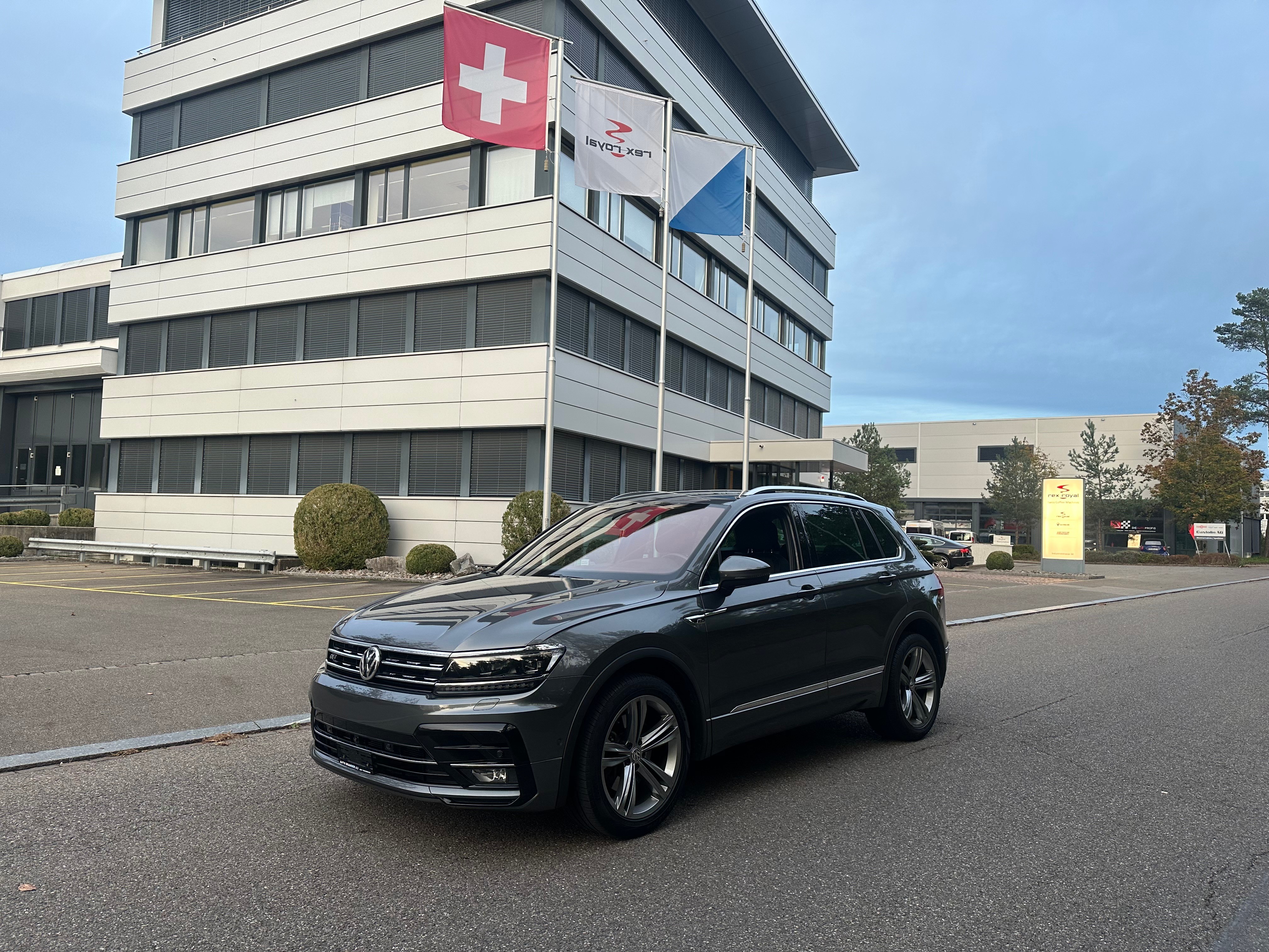 VW Tiguan 2.0TSI R-Line 4Motion DSG