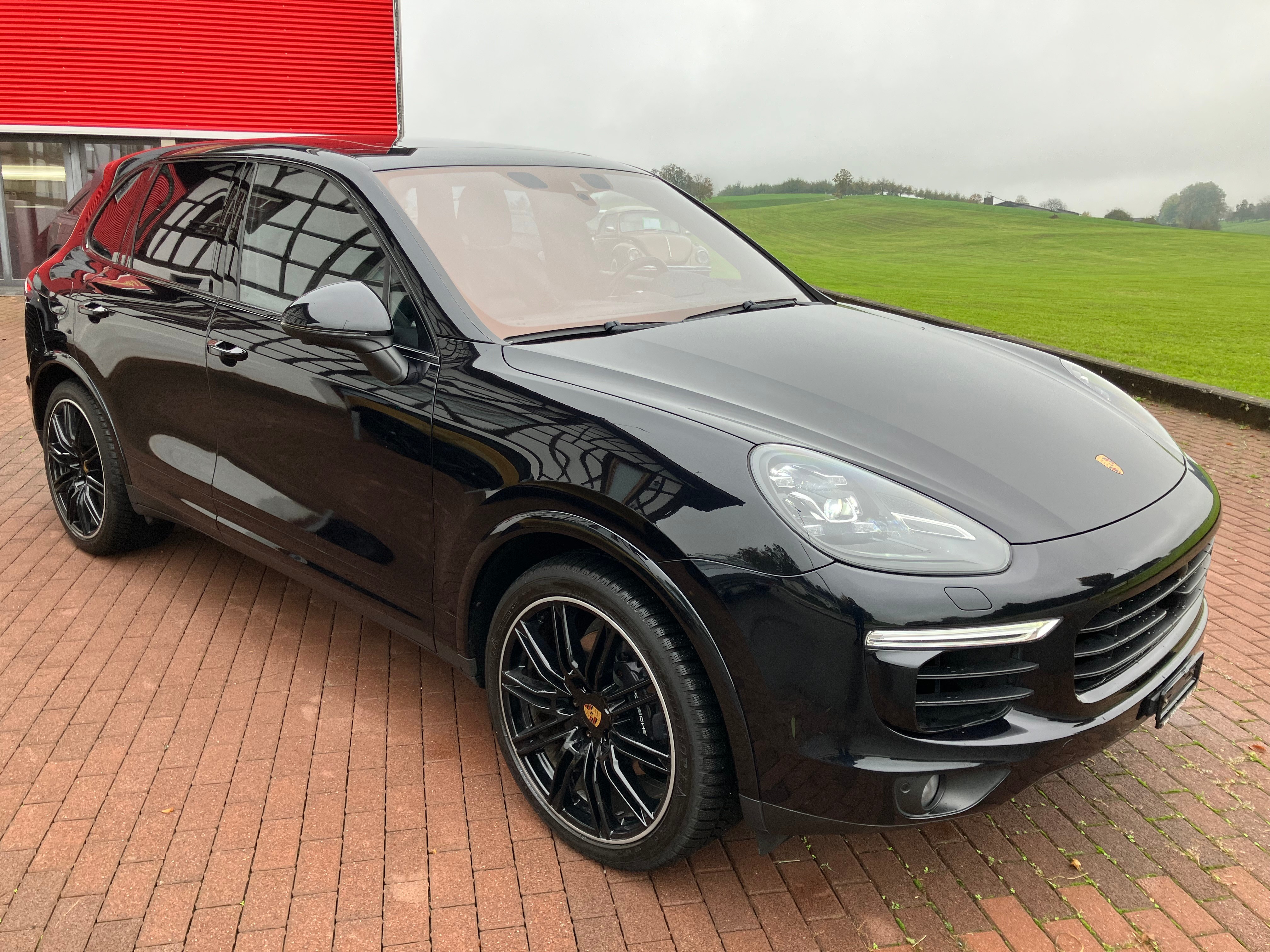 PORSCHE Cayenne Diesel Platinum Edition