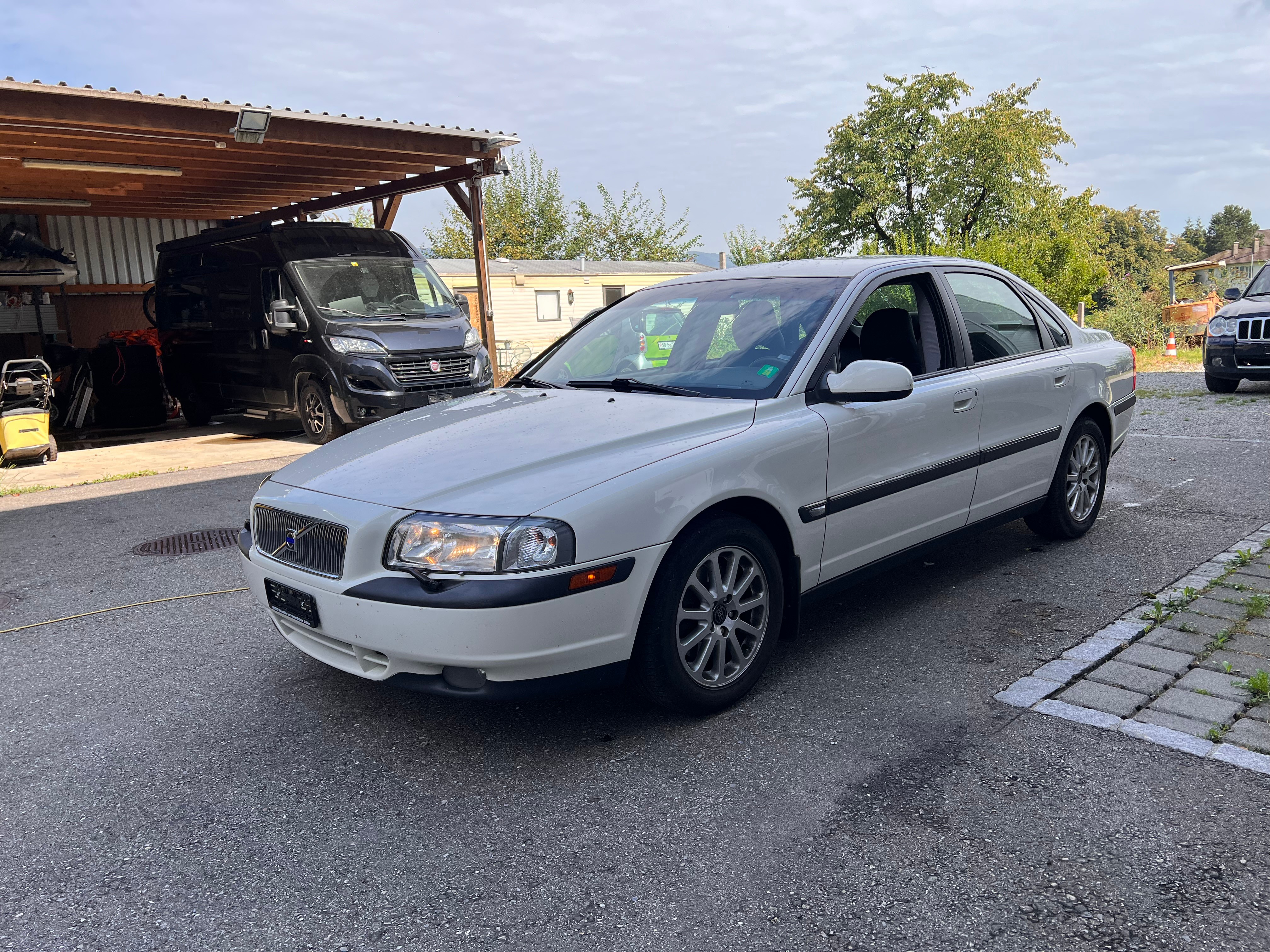 VOLVO S80 2.4T