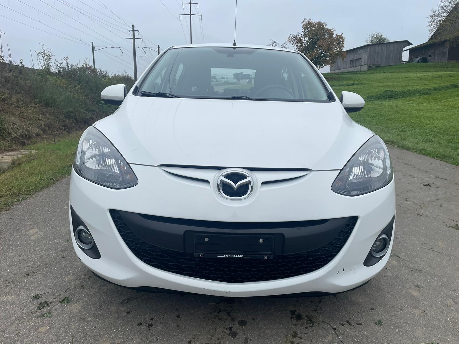 MAZDA 2 1.3i 16V Exclusive