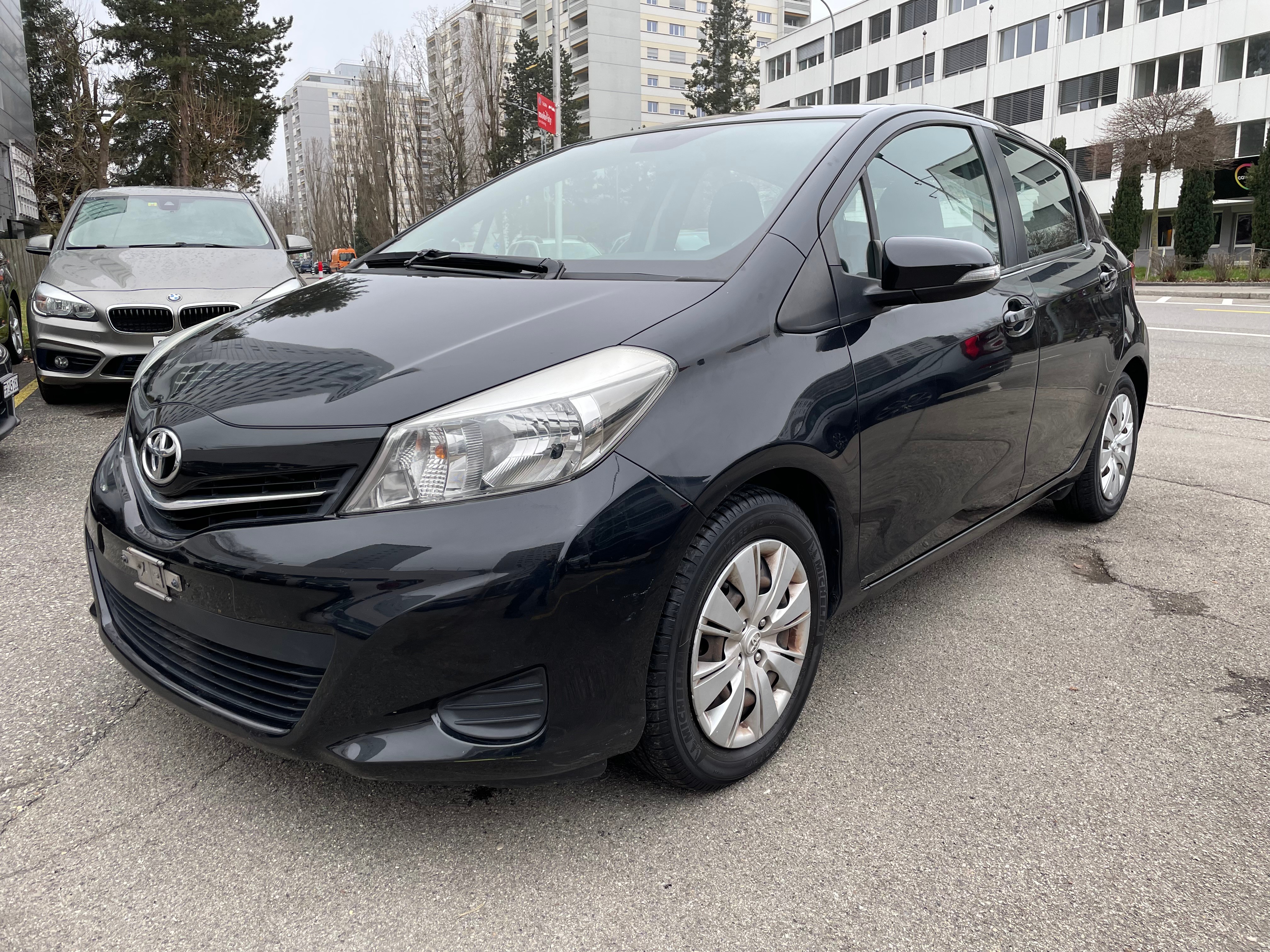 TOYOTA Yaris 1.33 Luna