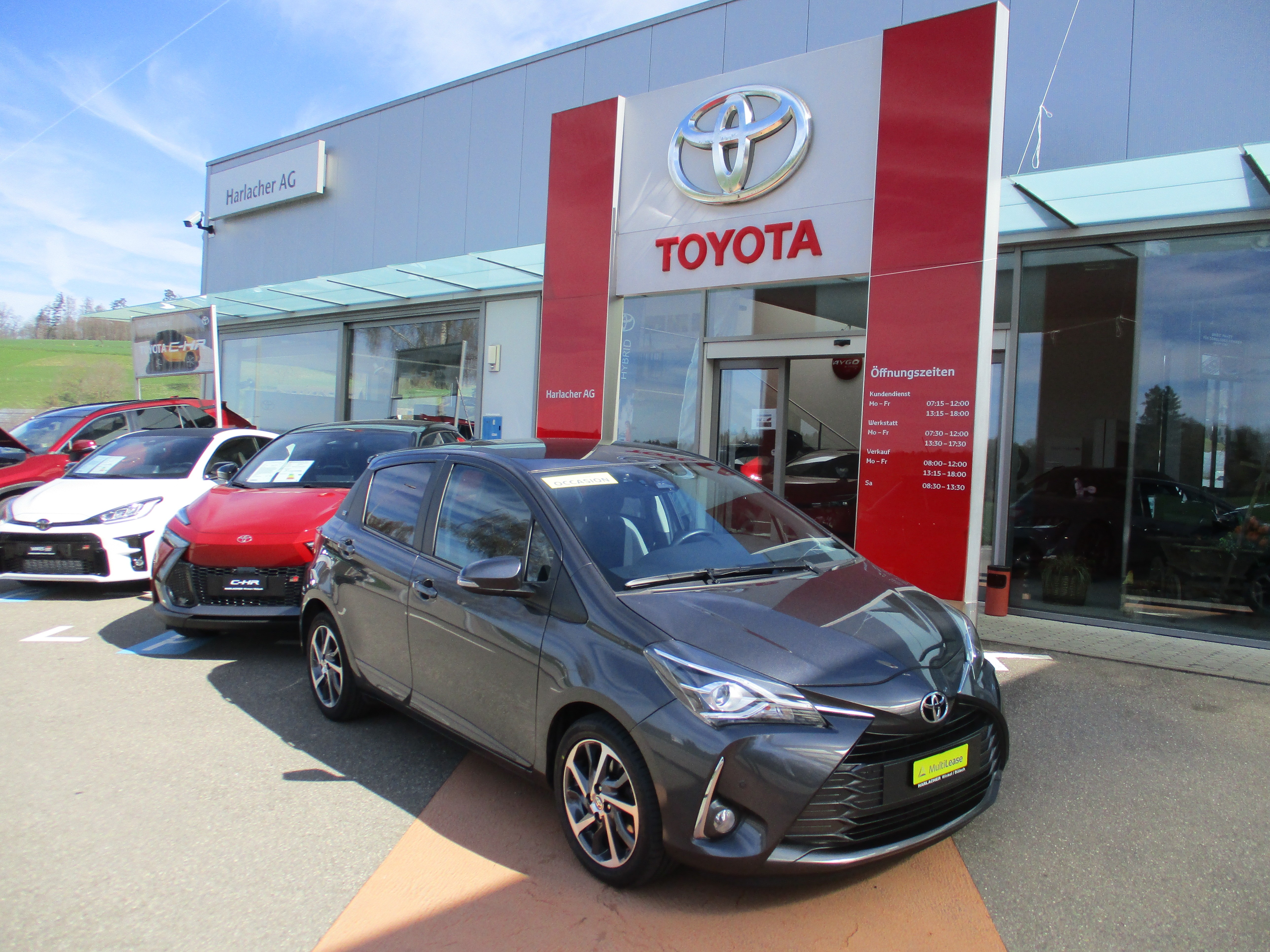 TOYOTA Yaris 1.5 Trend CVT