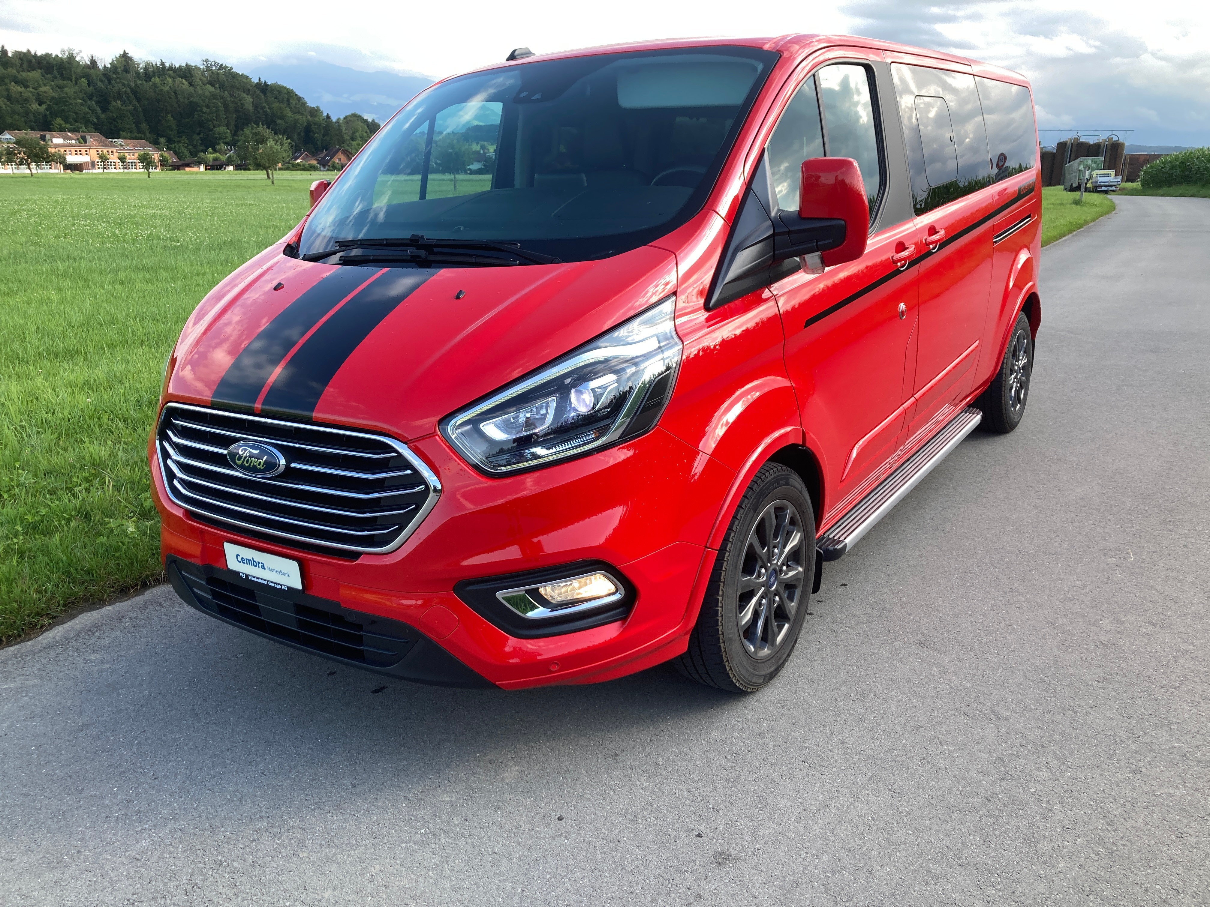 FORD Tourneo Custom 320 L2H1 Titanium X A