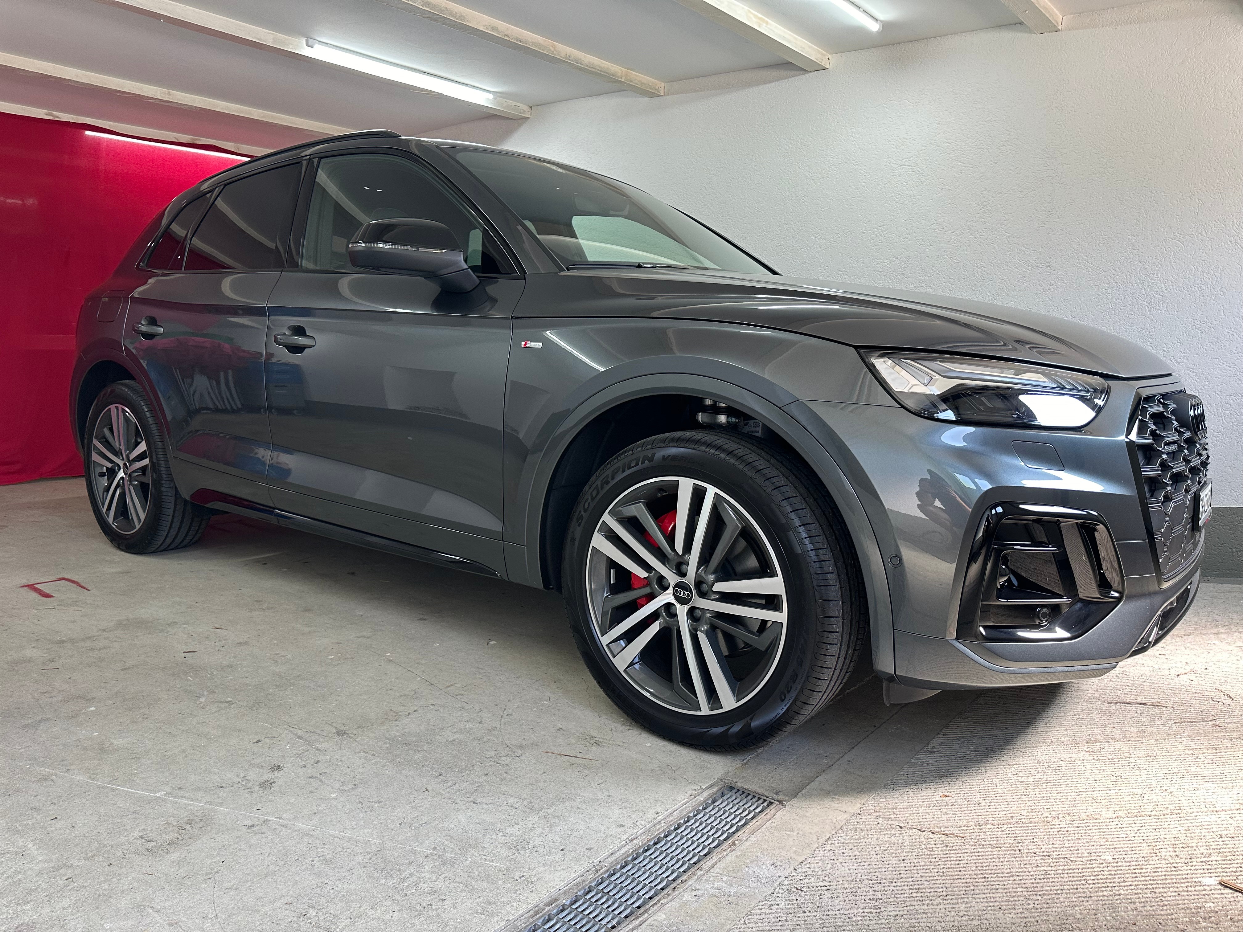 AUDI Q5 40 TDI Black Edition quattro S-tronic