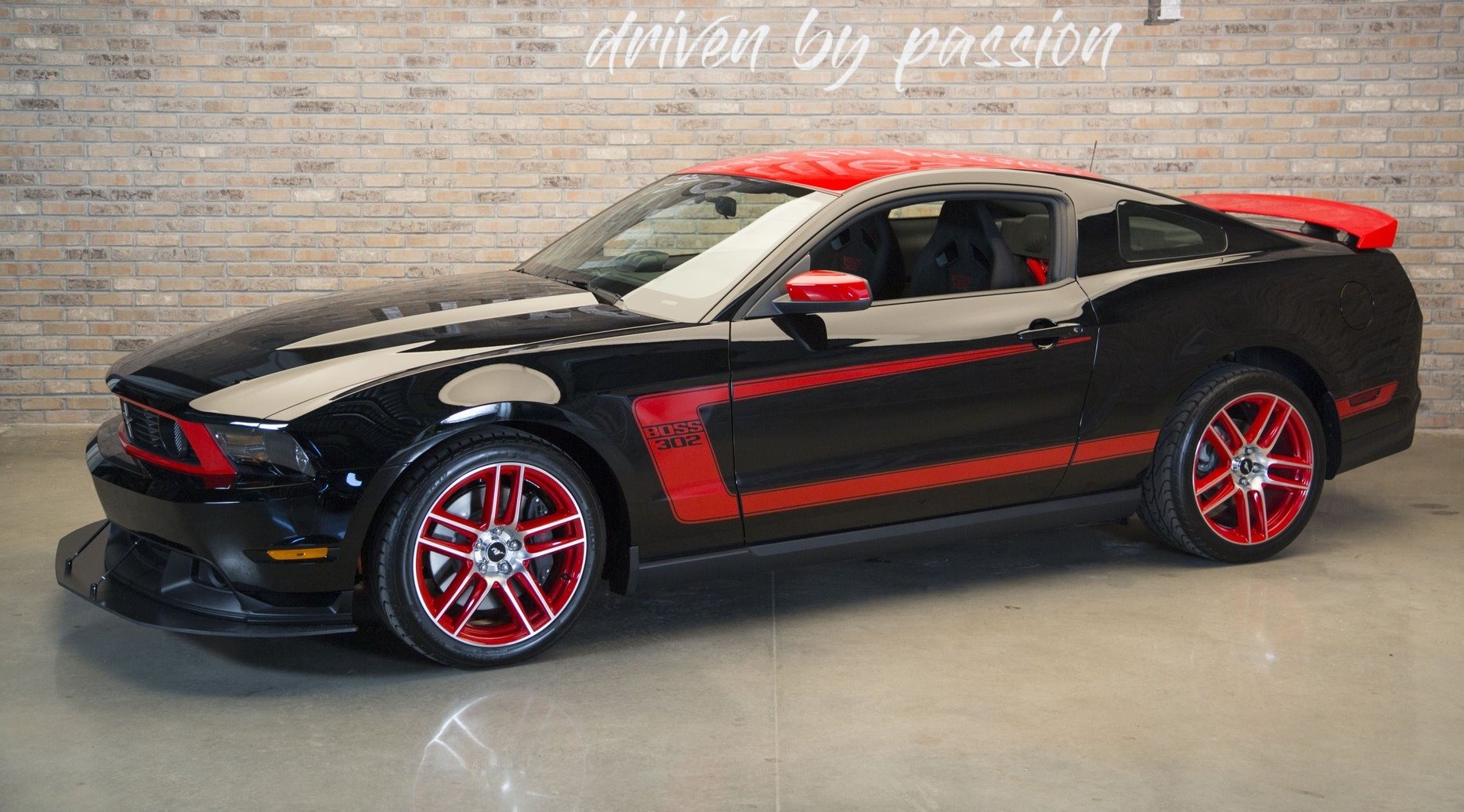 FORD Mustang Boss 302 Laguna Seca