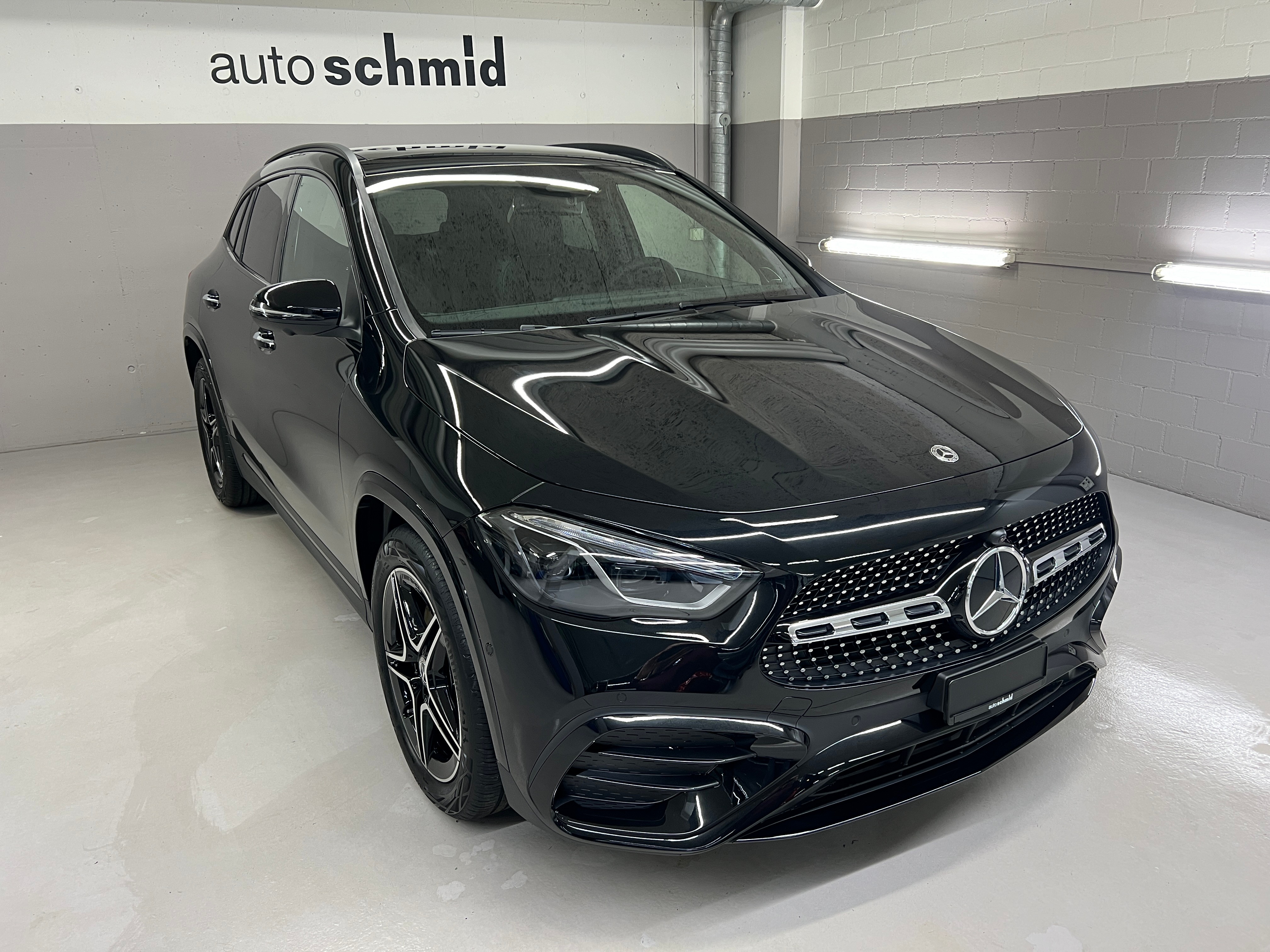 MERCEDES-BENZ GLA 250 4MATIC