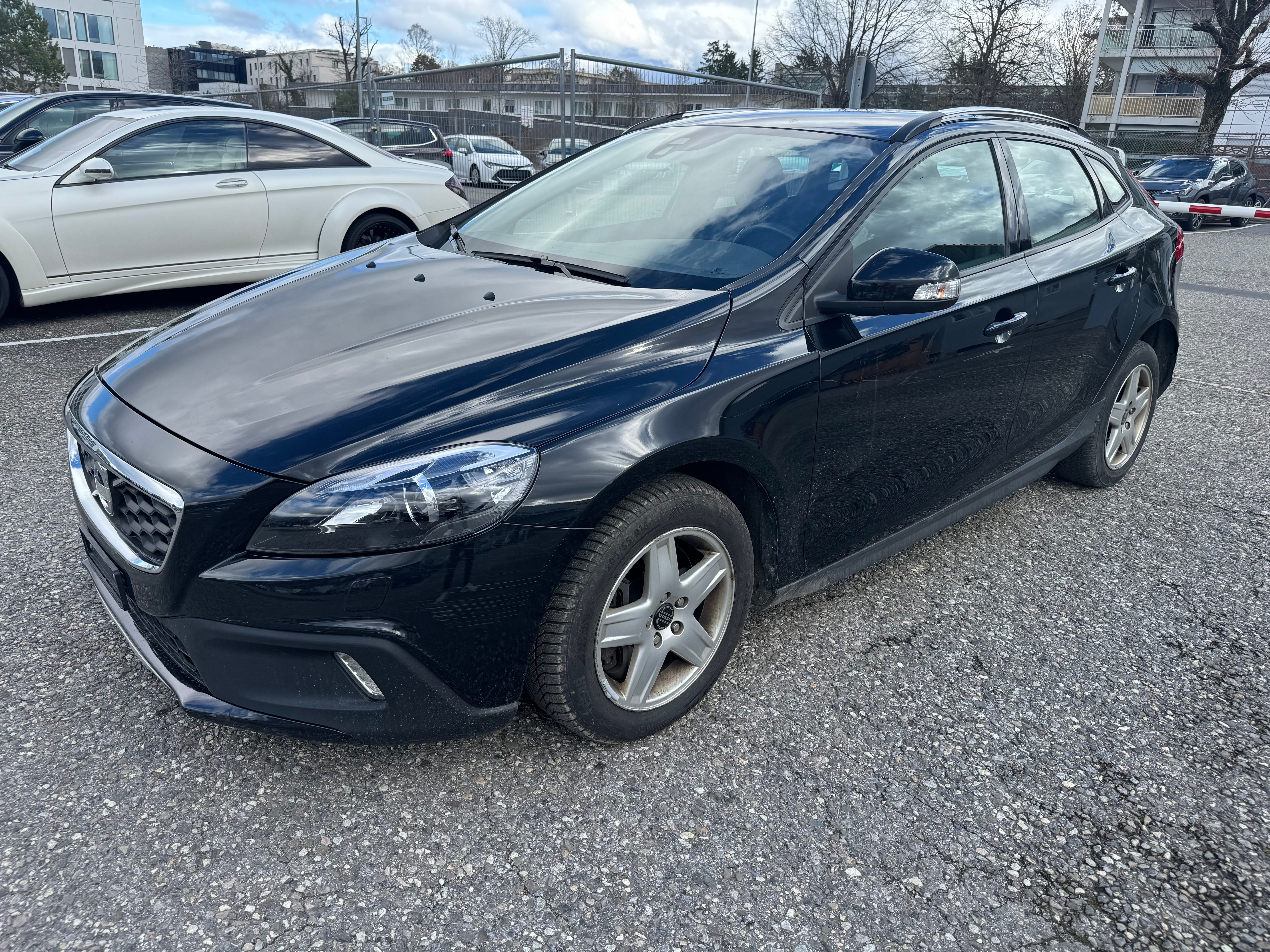 VOLVO V40 Cross Country D3 Kinetic Geartronic