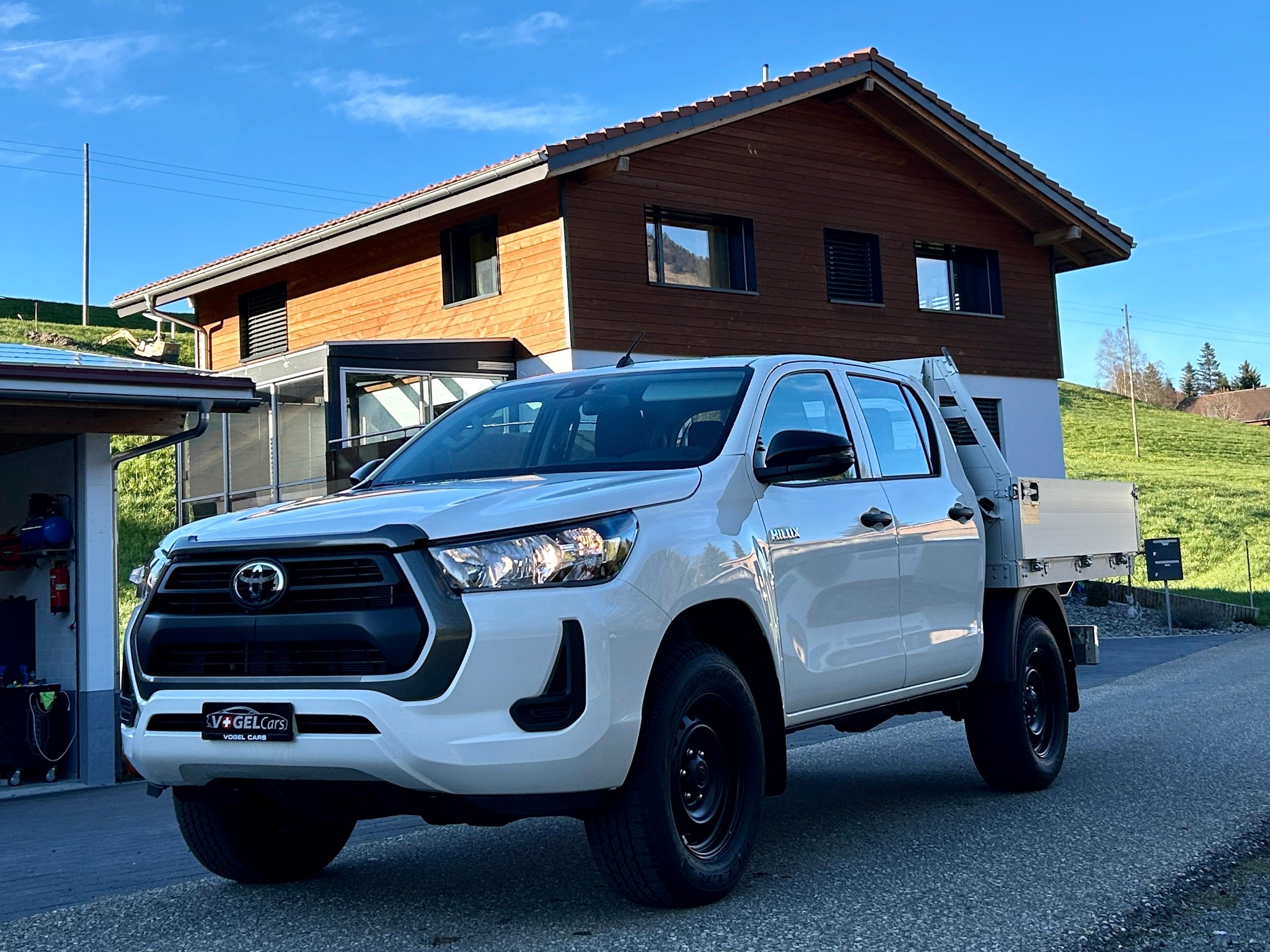 TOYOTA Hilux 2.4D-4D Comfort Double Cab 4x4