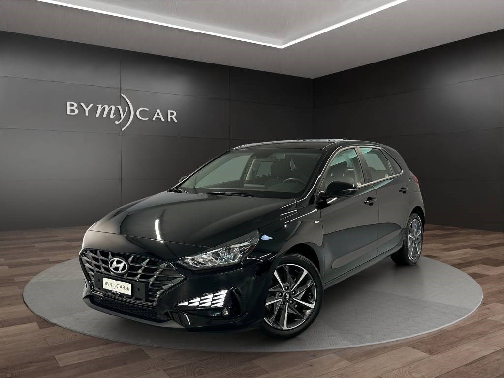 HYUNDAI i30 1.0 T-GDi Amplia 48V MH iMT