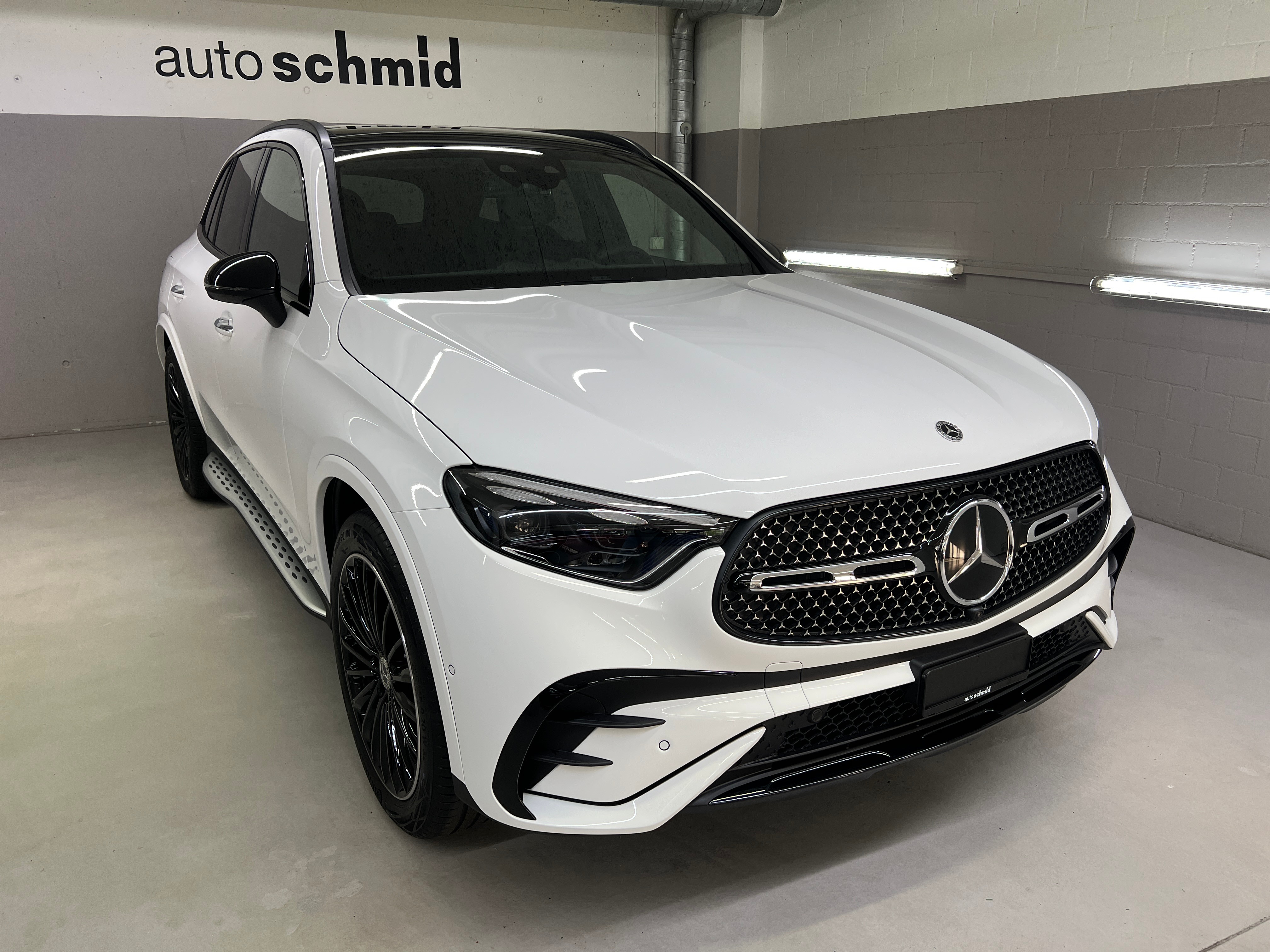 MERCEDES-BENZ GLC 300 e 4Matic 9G-Tronic