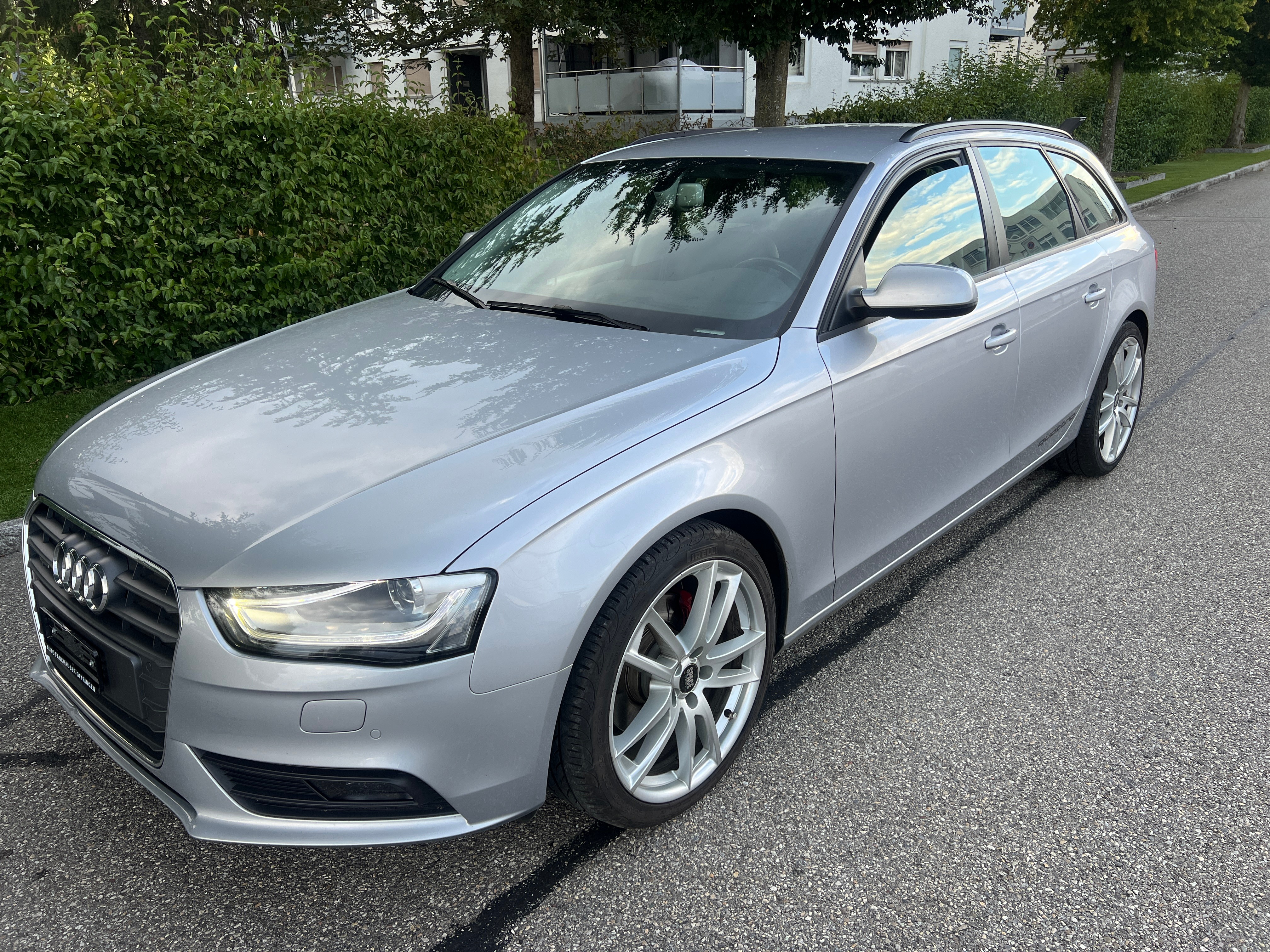 AUDI A4 Avant 2.0 TDI quattro S-tronic