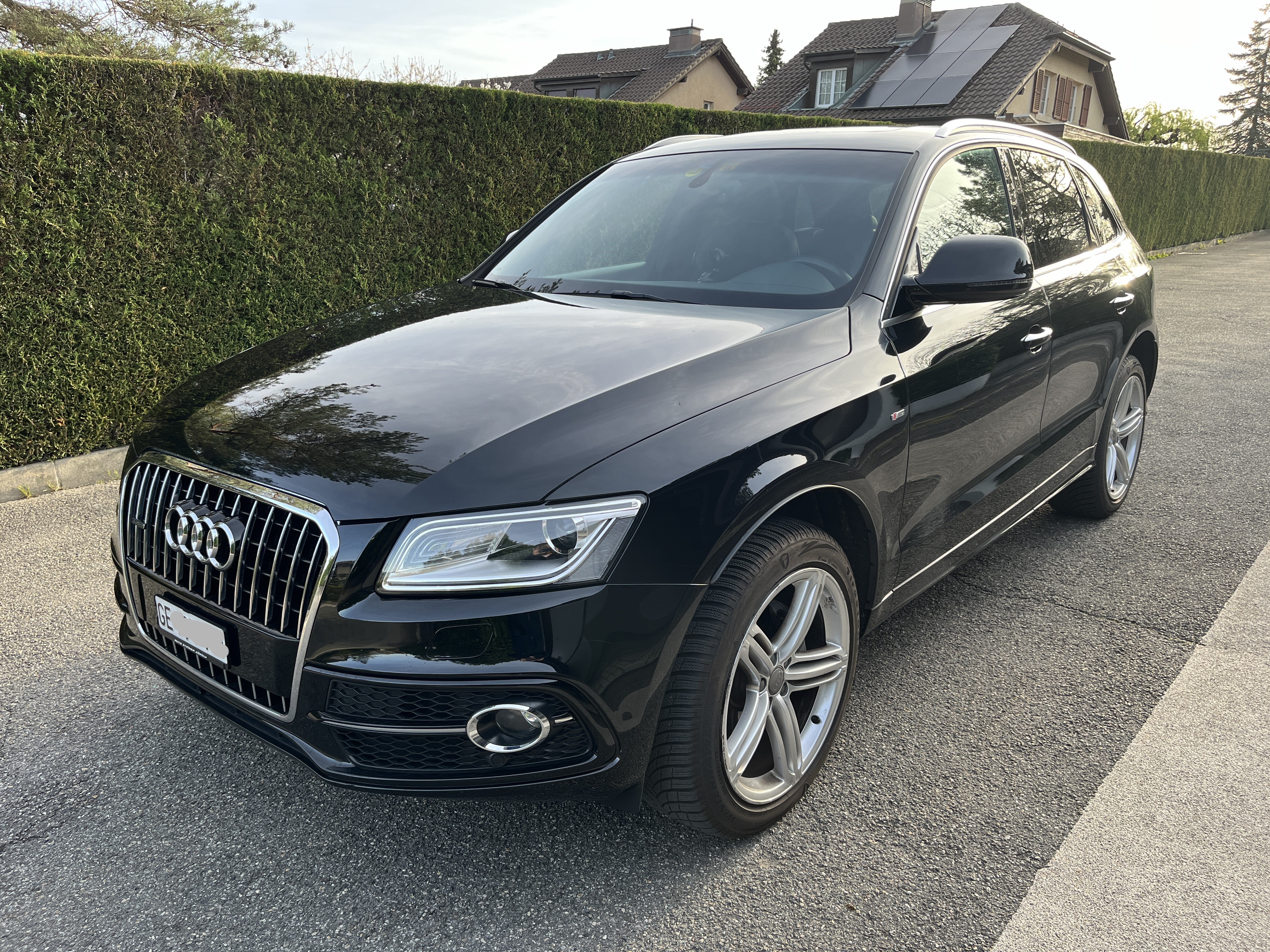 AUDI Q5 2.0 TDI quattro S-tronic