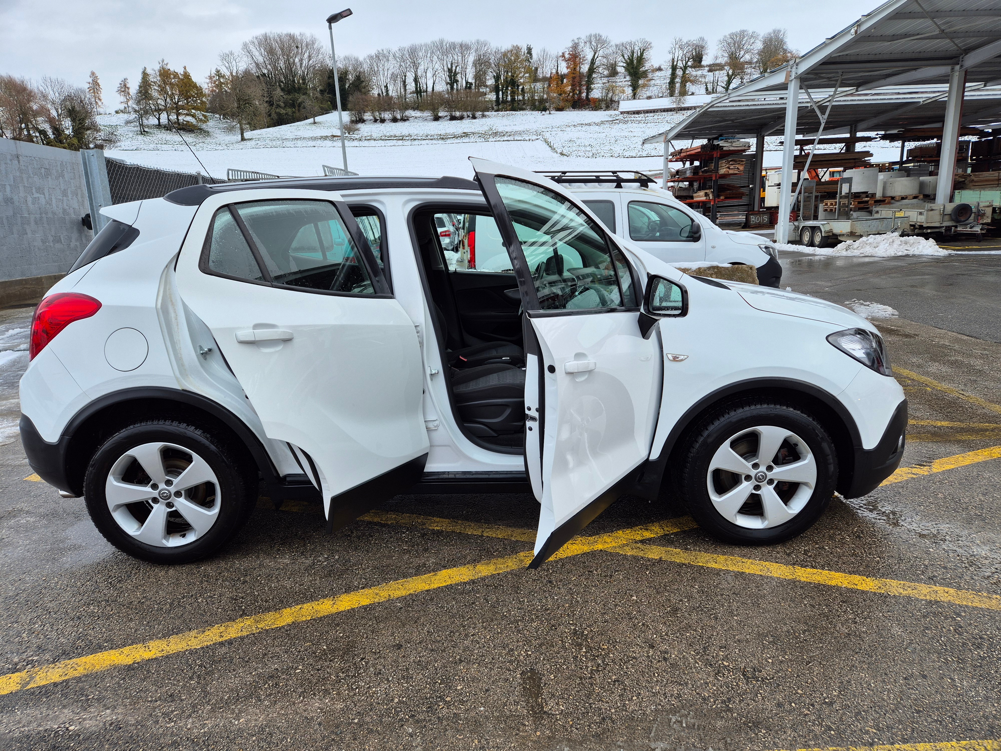 OPEL Mokka 1.4i 16V Turbo Cosmo 2WD