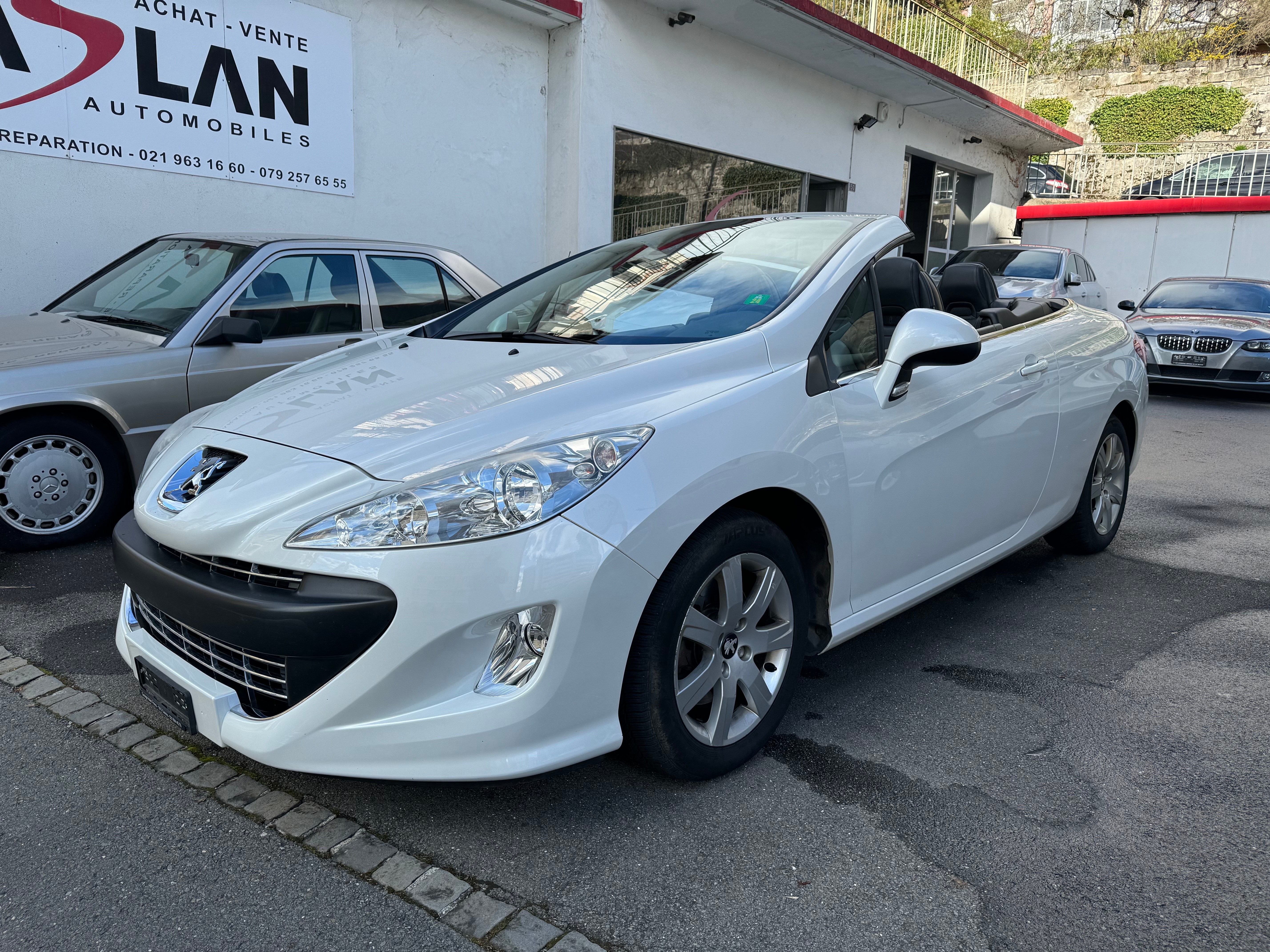 PEUGEOT 308 CC 1.6 16V Turbo Platinum Automatic