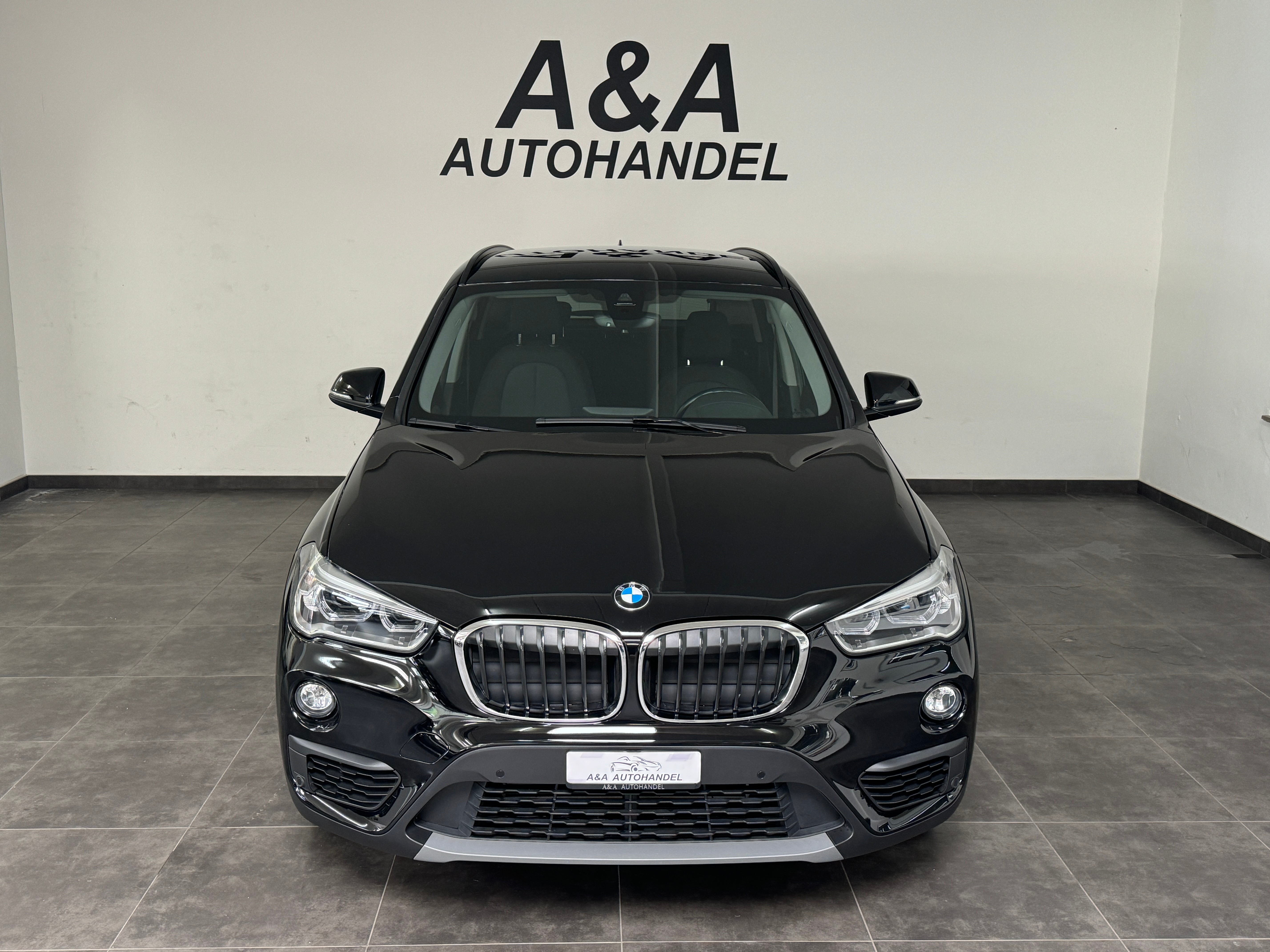 BMW X1 xDrive 18d Essential Edition Steptronic