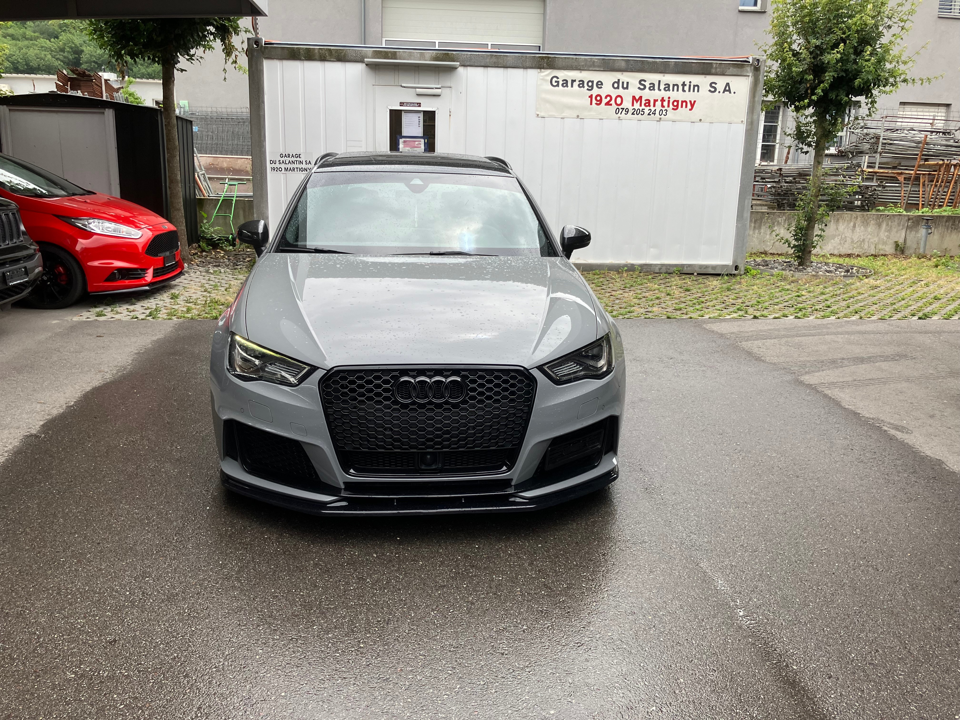 AUDI RS3 2.5 TSI quattro S-tronic