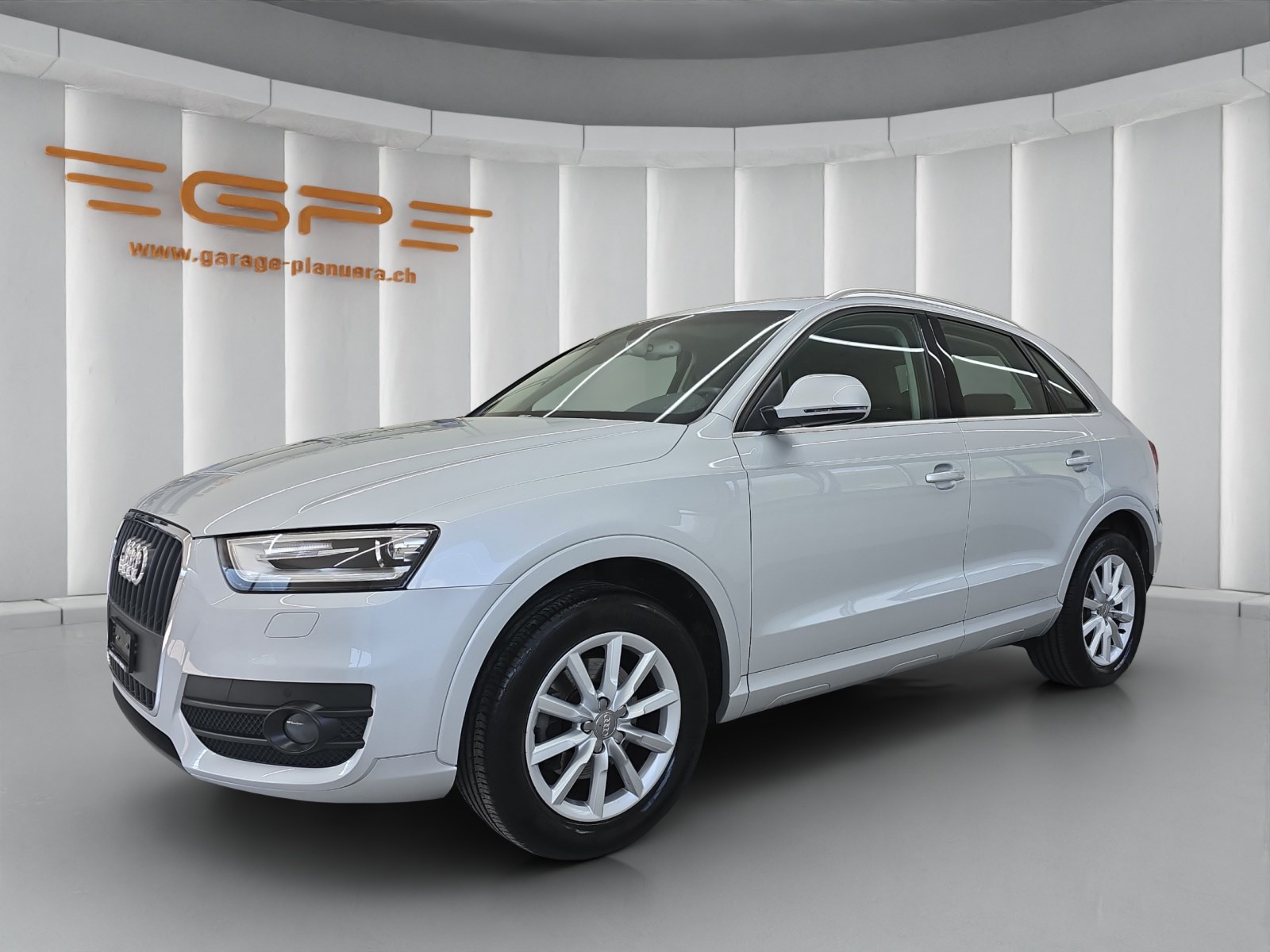 AUDI Q3 2.0 TFSI quattro S-Tronic