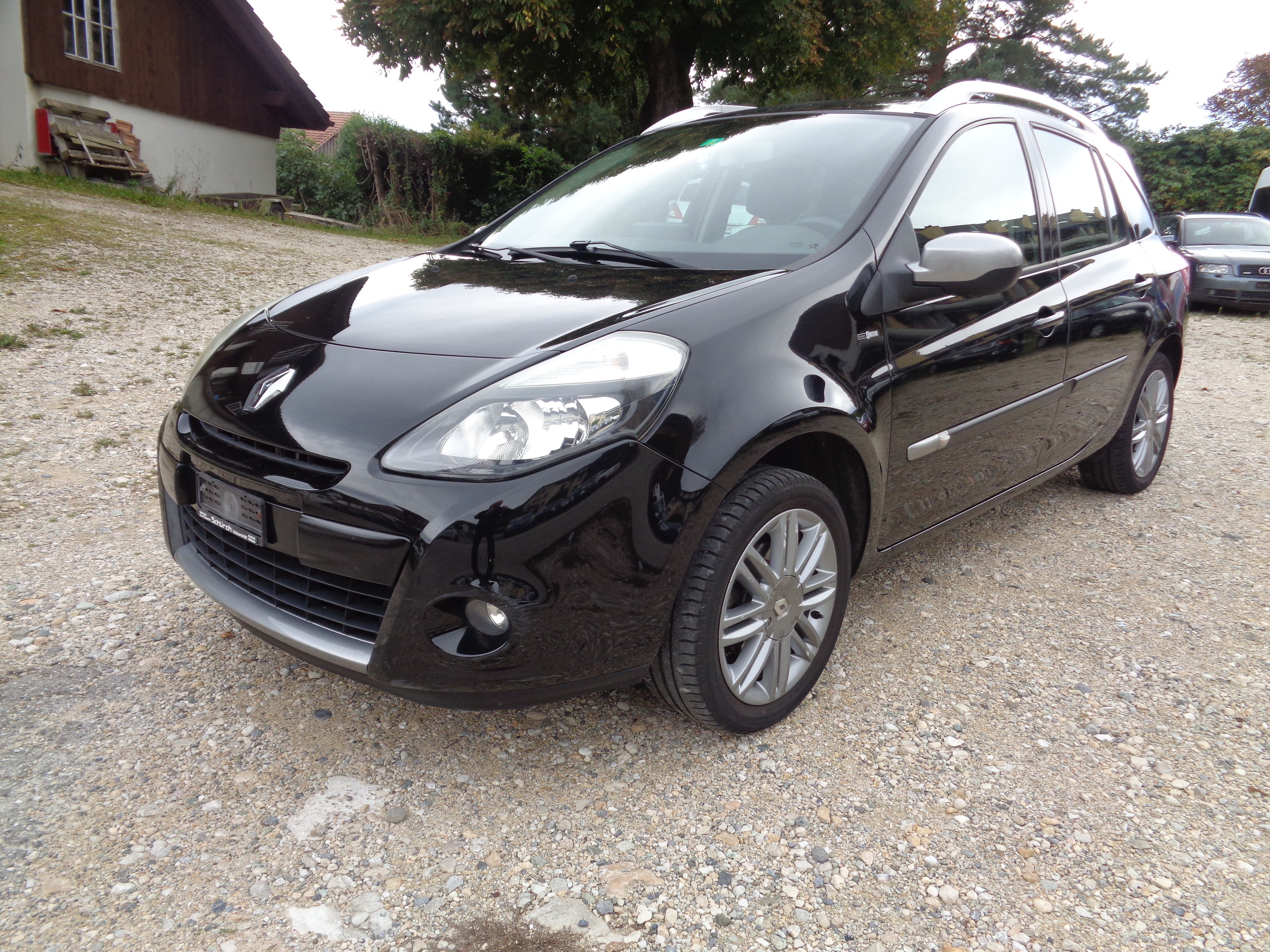 RENAULT Clio Grandtour 1.2 16V Turbo Night&Day