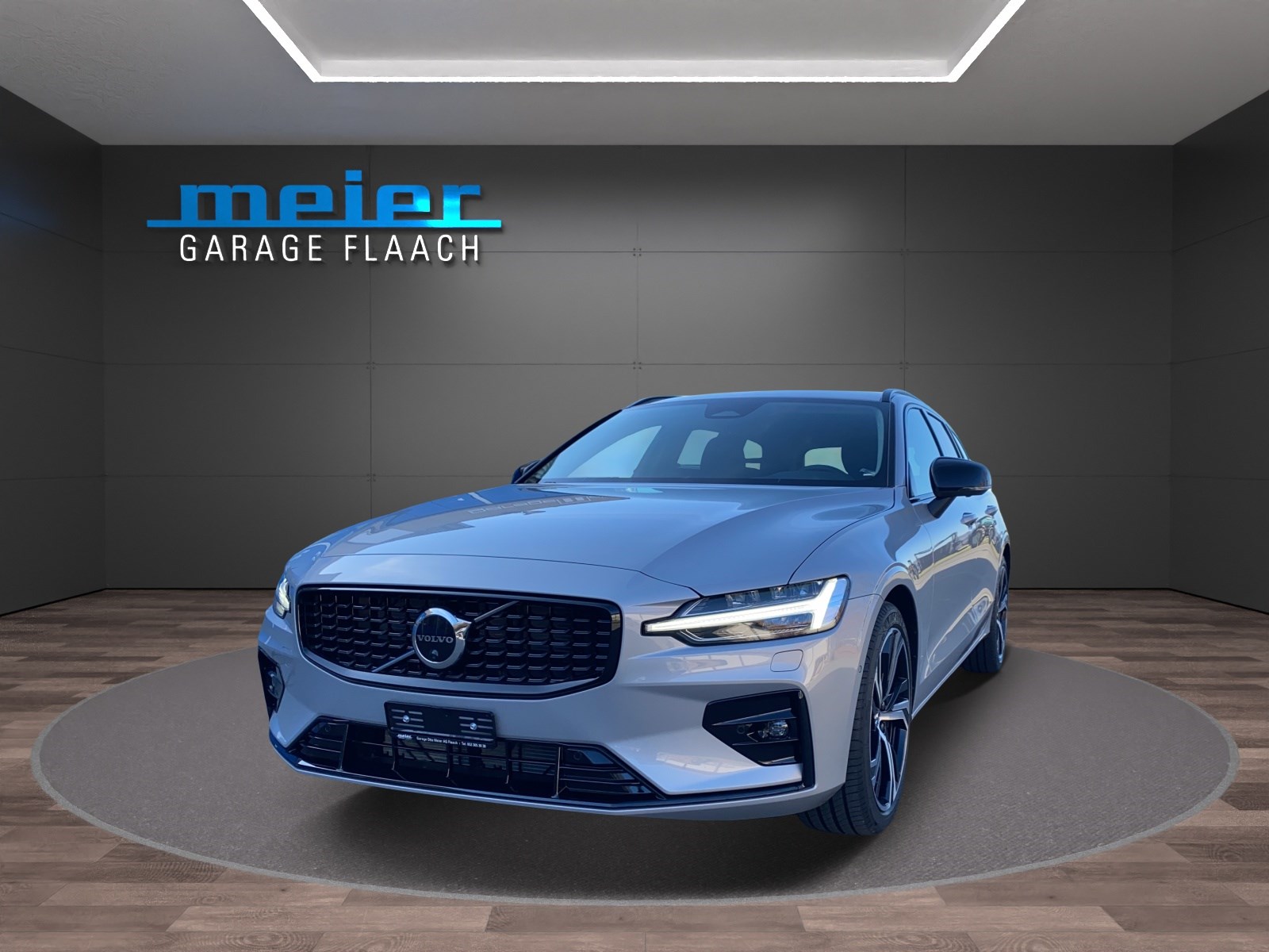 VOLVO V60 B5 Benzin Mild Hybrid AWD Momentum Geartronic