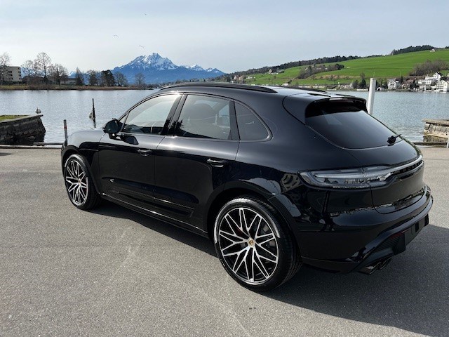 PORSCHE Macan GTS PDK