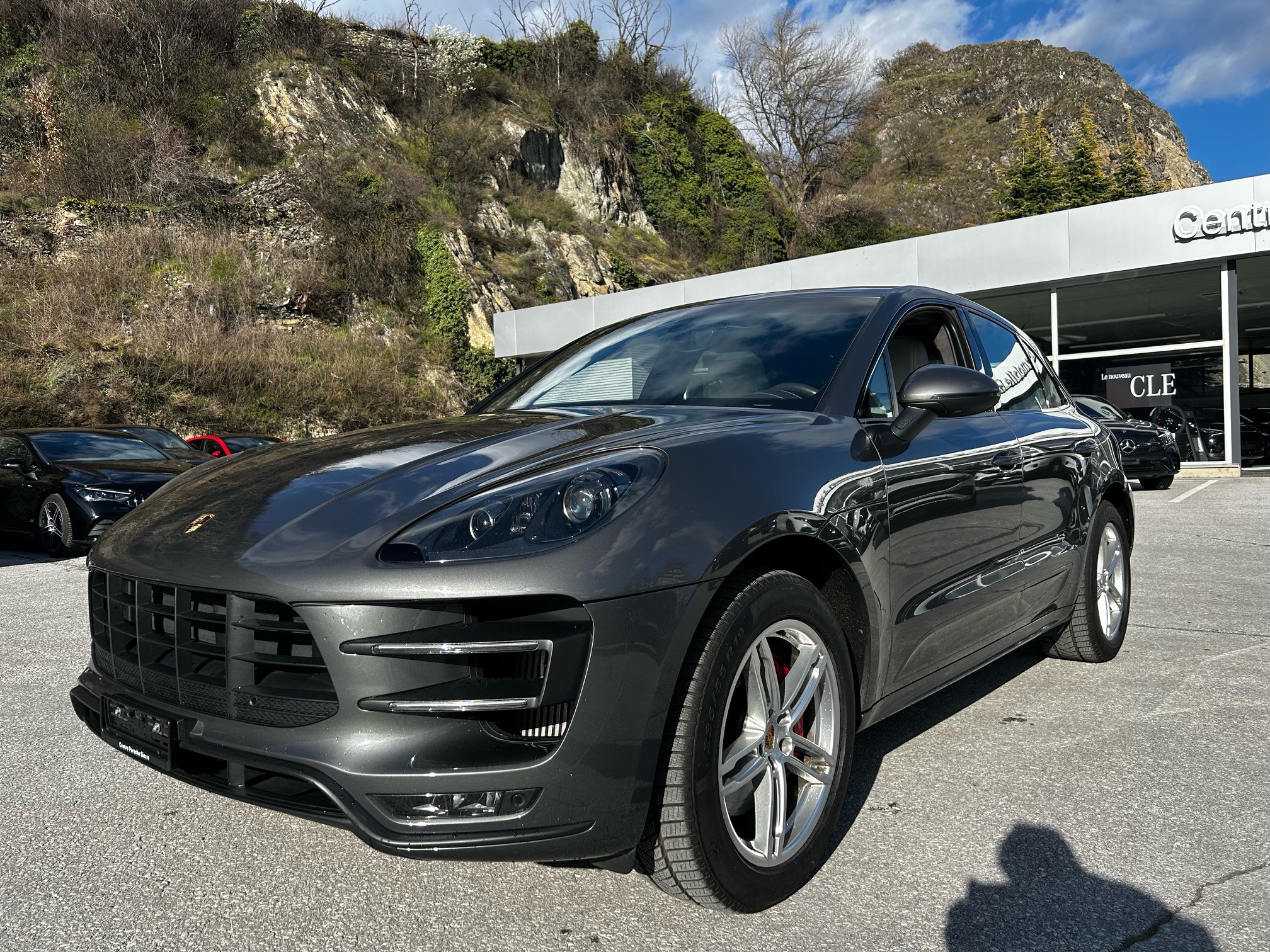 PORSCHE Macan Turbo