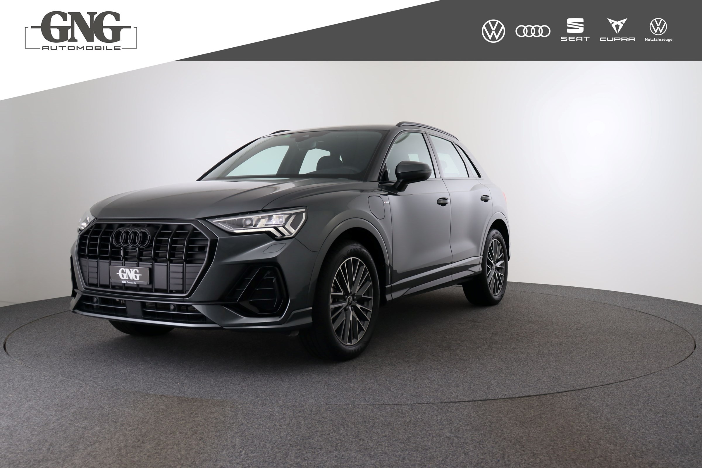 AUDI Q3 45 TFSI e S line S-tronic