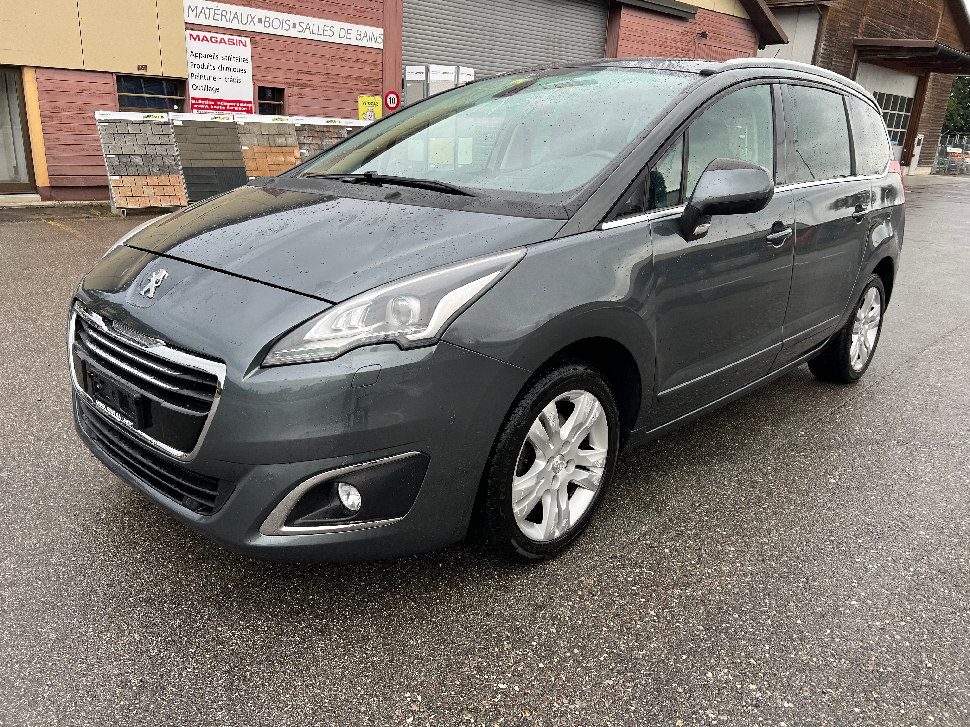 PEUGEOT 5008 1.6 THP Sensation Tiptronic