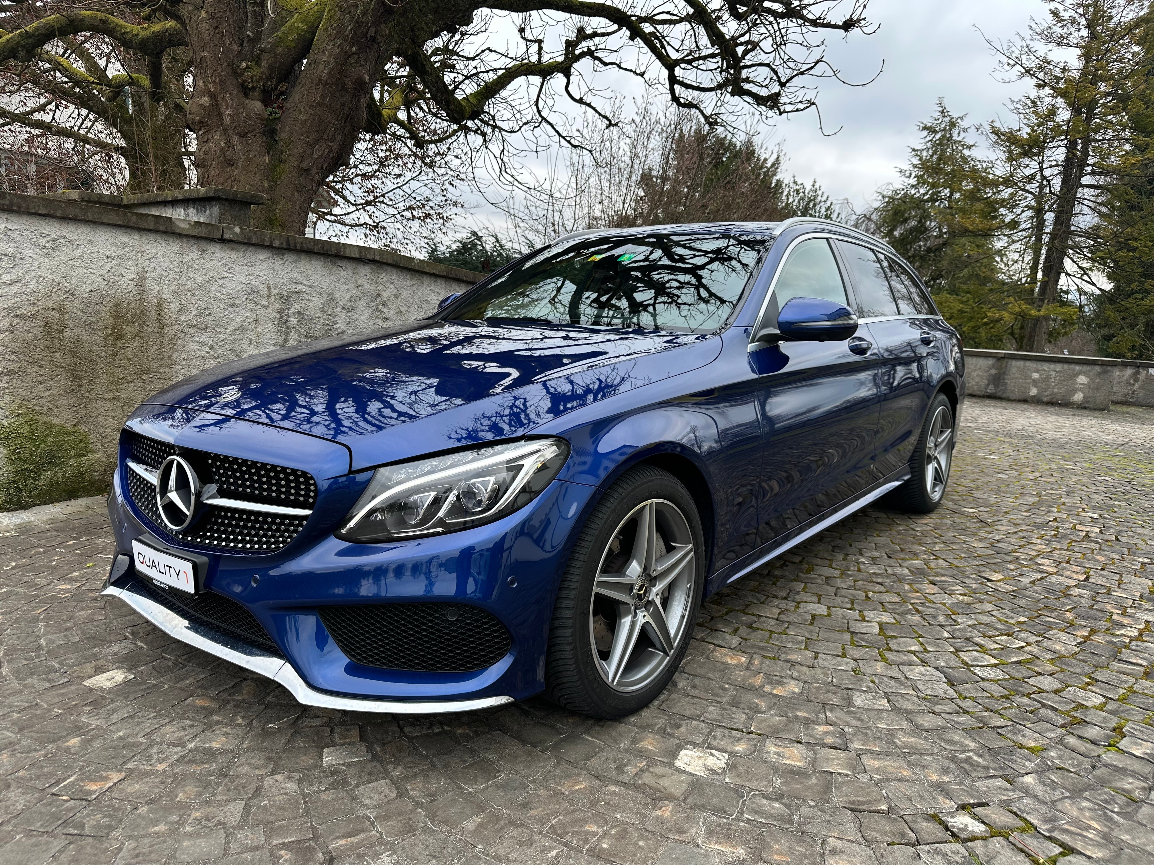 MERCEDES-BENZ C 250 d AMG Line 4Matic 9G-Tronic