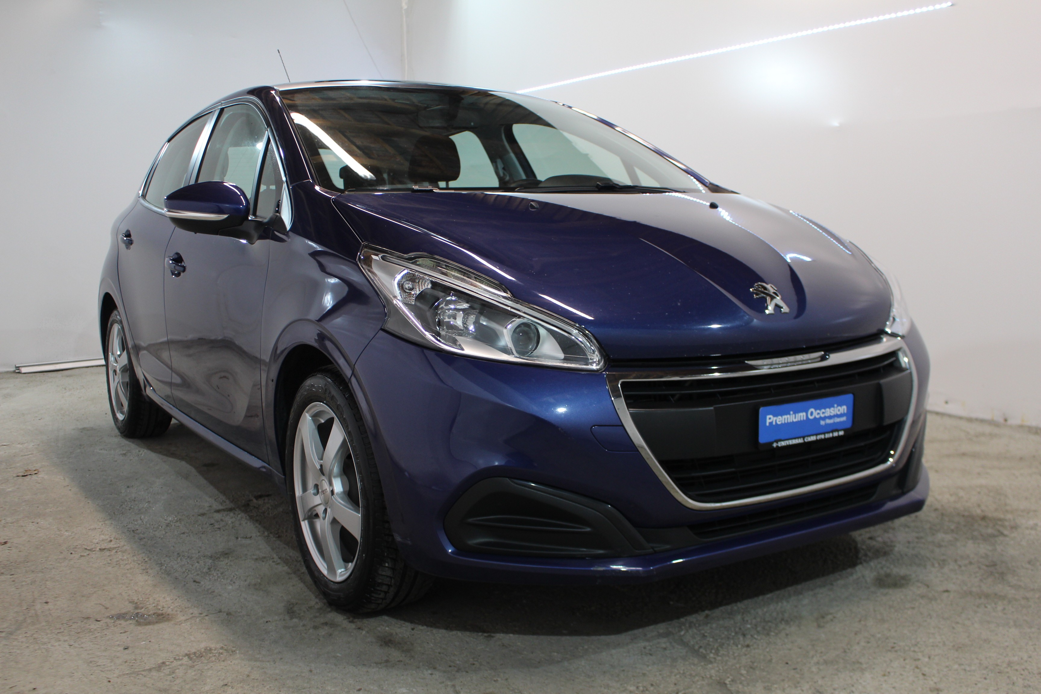 PEUGEOT 208 1.2 PureTech Active EAT6