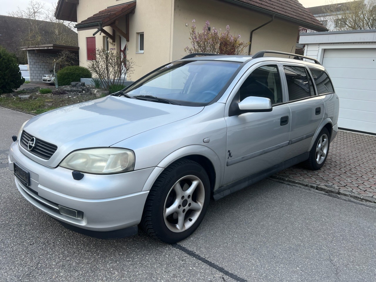 OPEL Astra Caravan 1.8i 16V Young