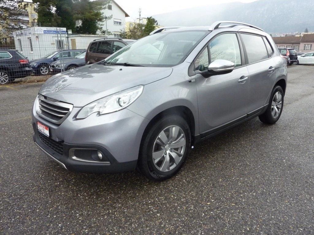 PEUGEOT 2008 1.6 VTI Style ** Gr. Navi ** Klimaanlage ** Tempomat ** PDC hinten ** Frisch Ab MFK