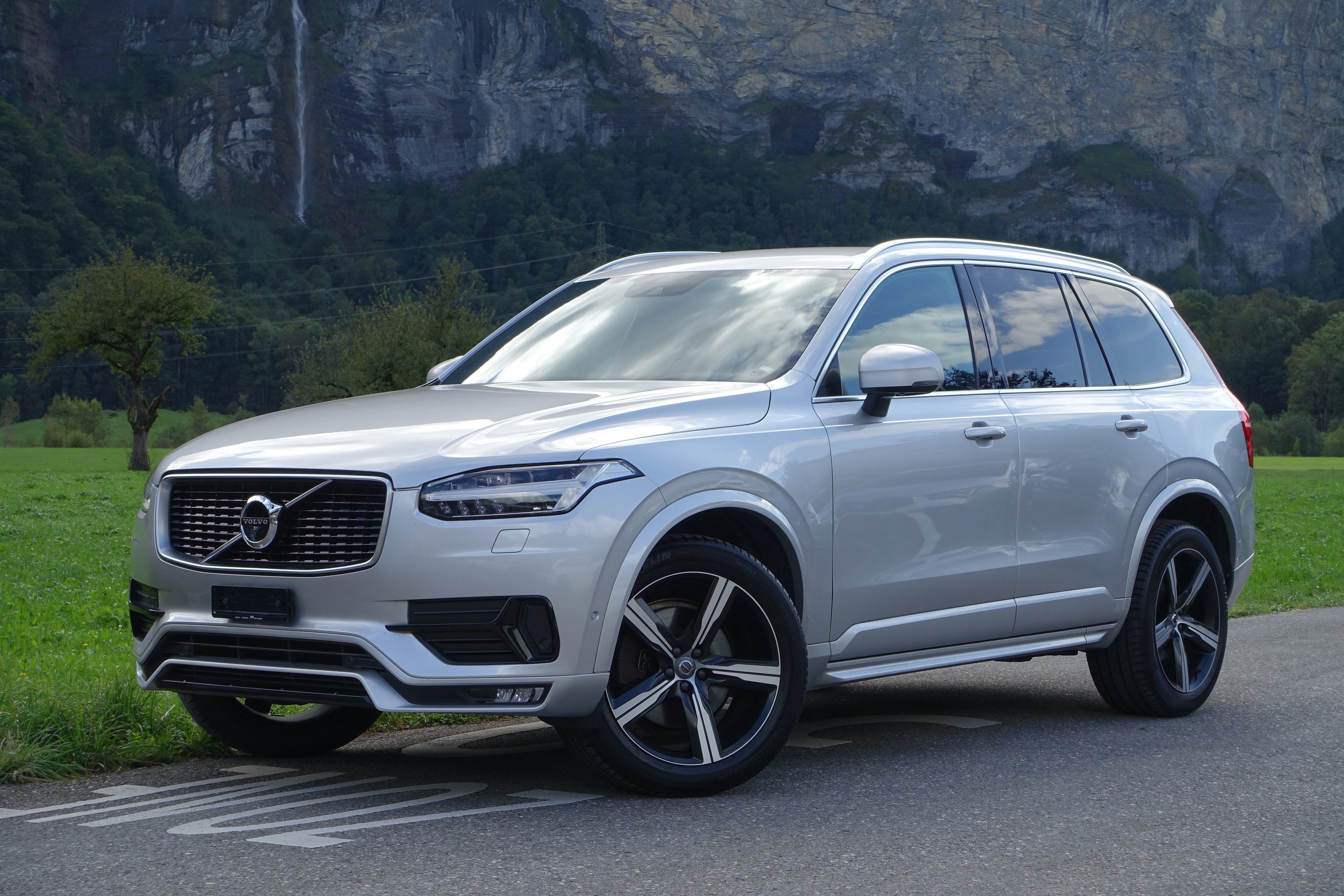 VOLVO XC90 2.0 D5 R-Design 7P. AWD