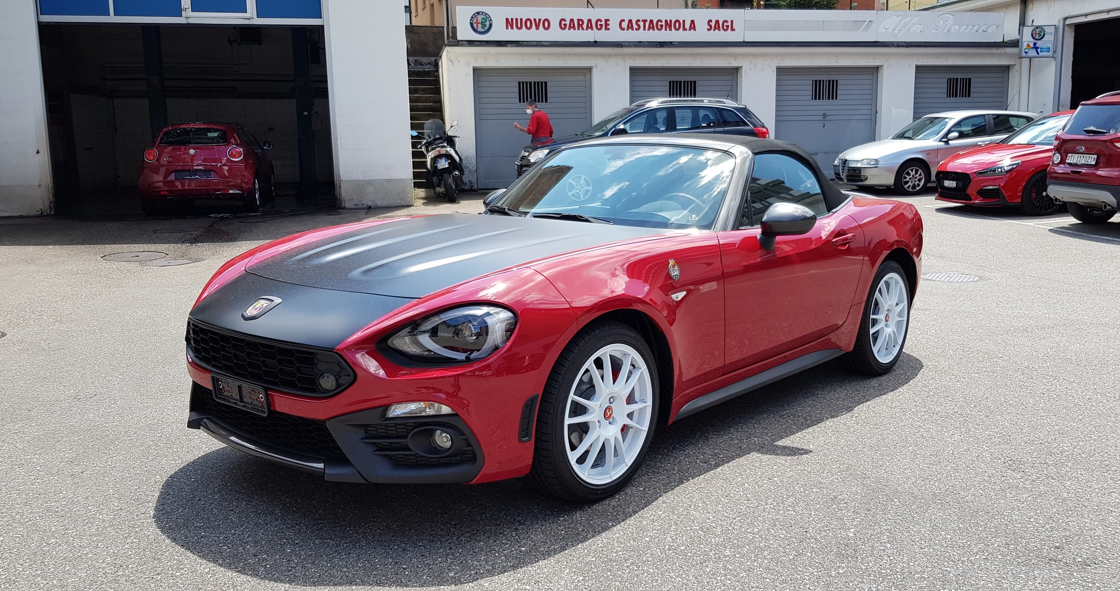 FIAT 124 Spider 1.4 TB Abarth Rally