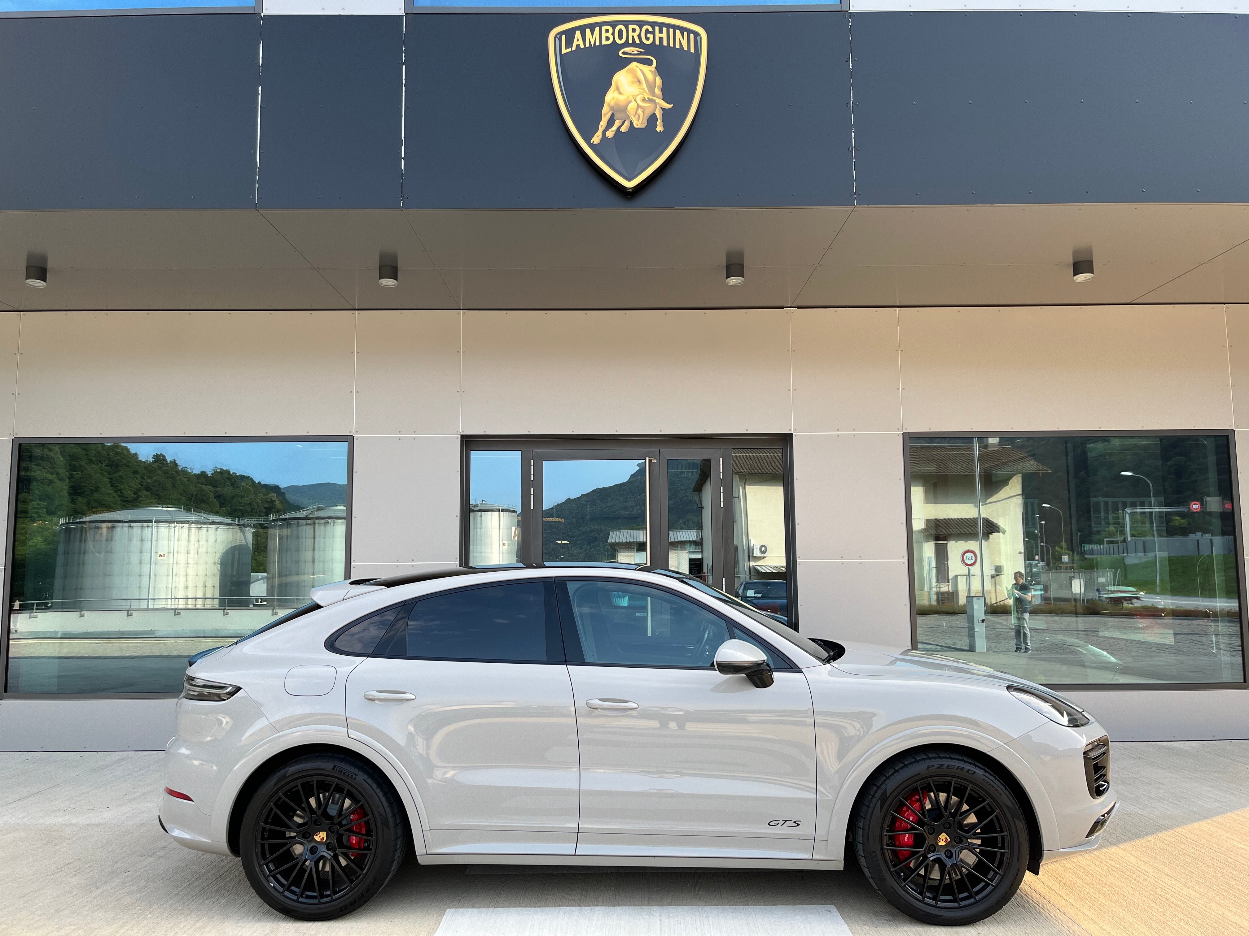 PORSCHE Cayenne GTS Coupé