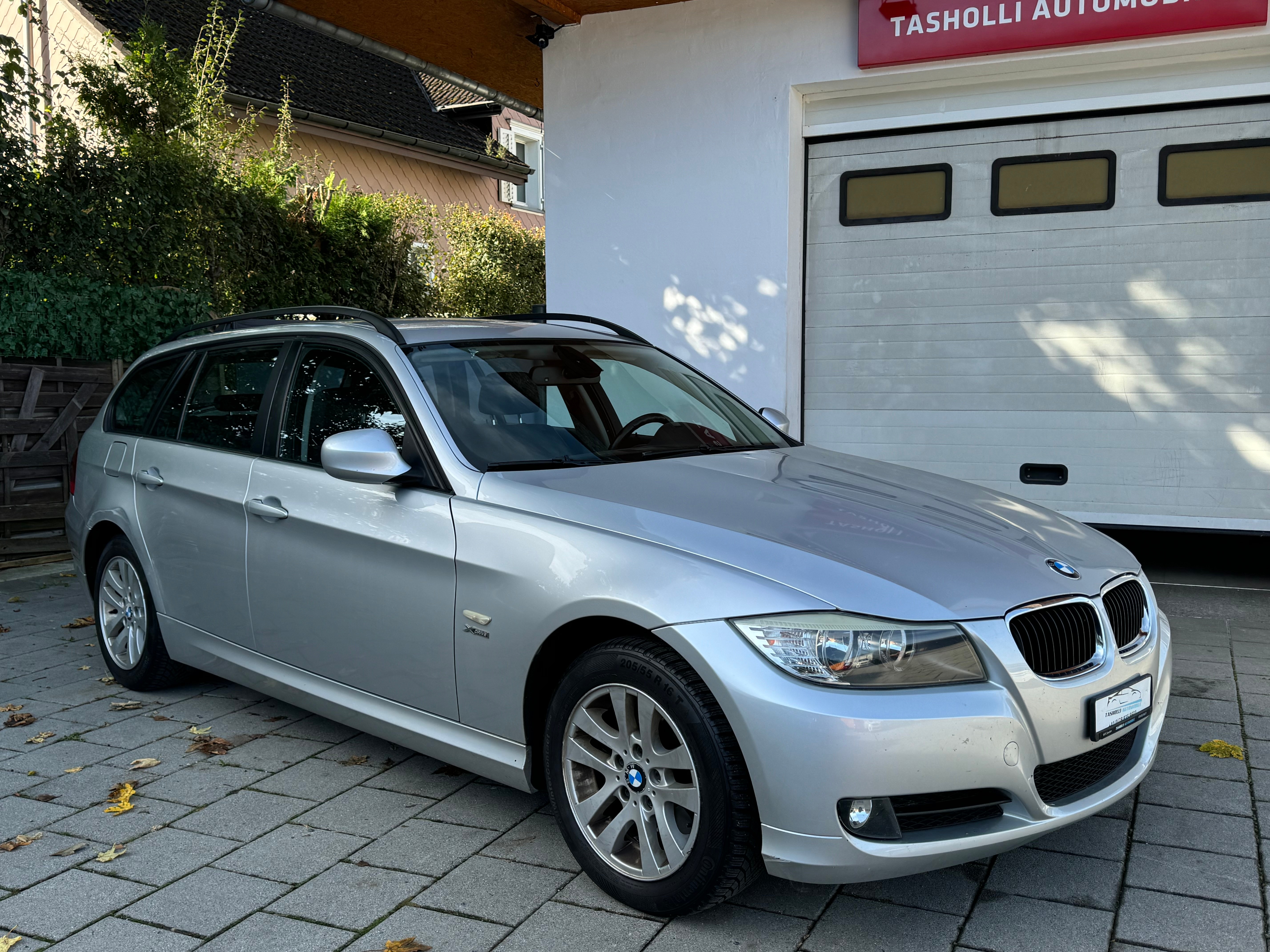 BMW 320d xDrive Touring