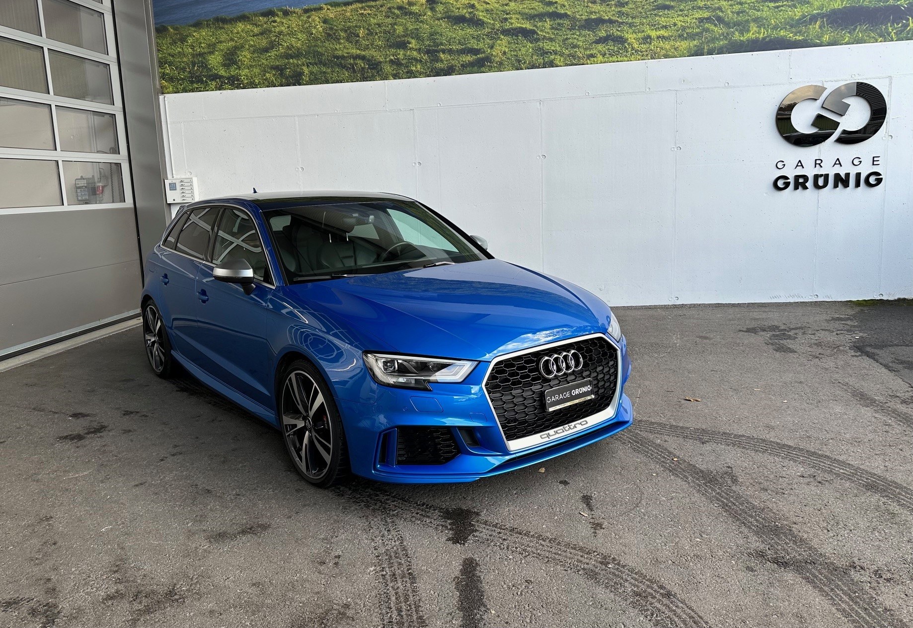 AUDI RS3 Sportback 2.5 TSI quattro