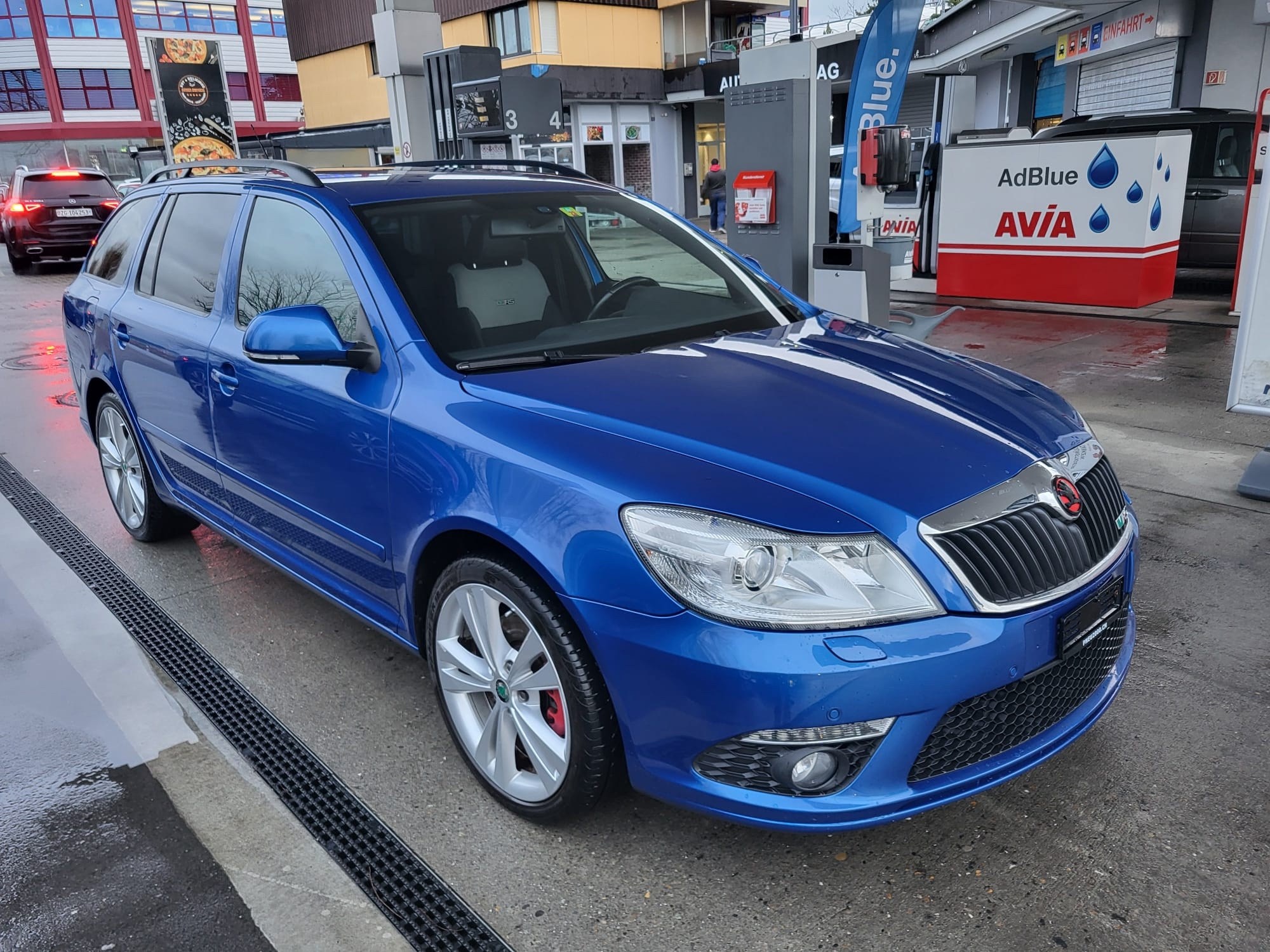 SKODA Octavia Combi 2.0 TSI RS