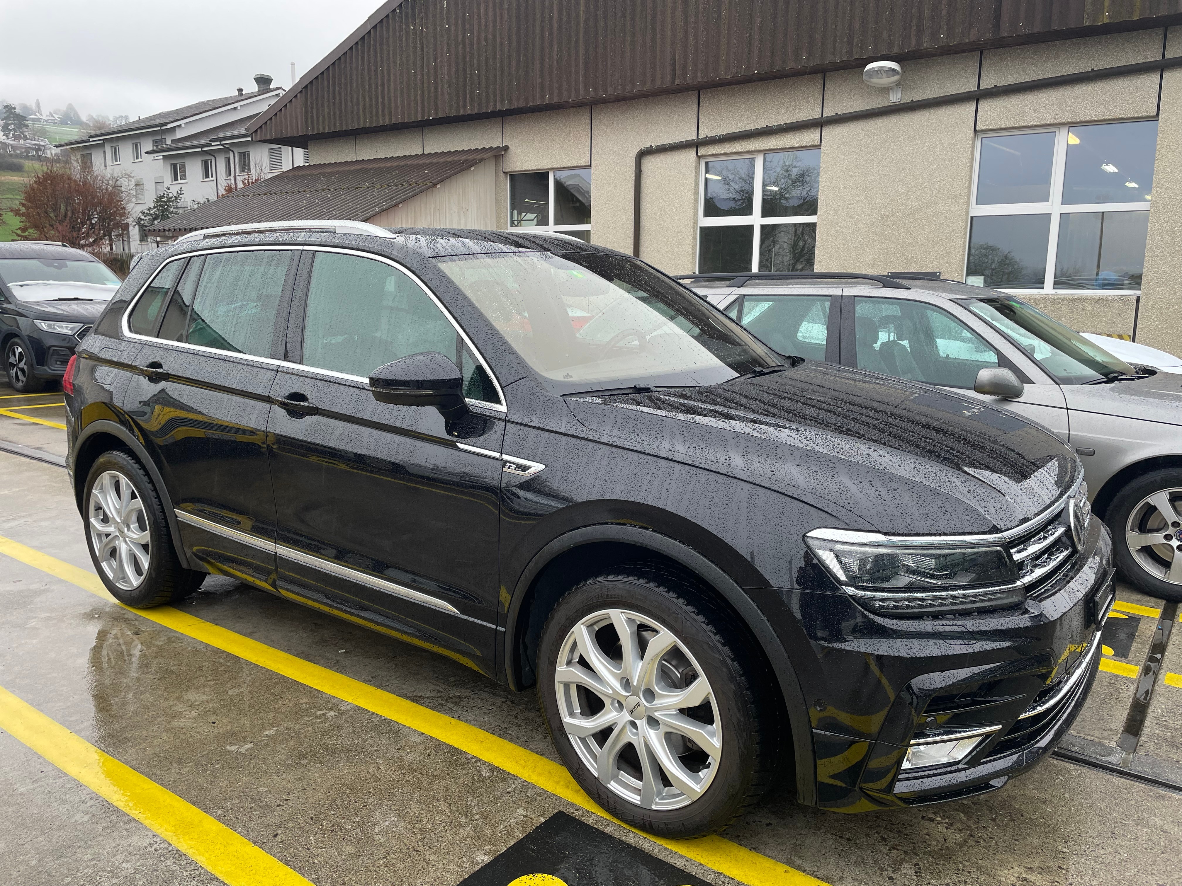 VW Tiguan 2.0TSI High 4M