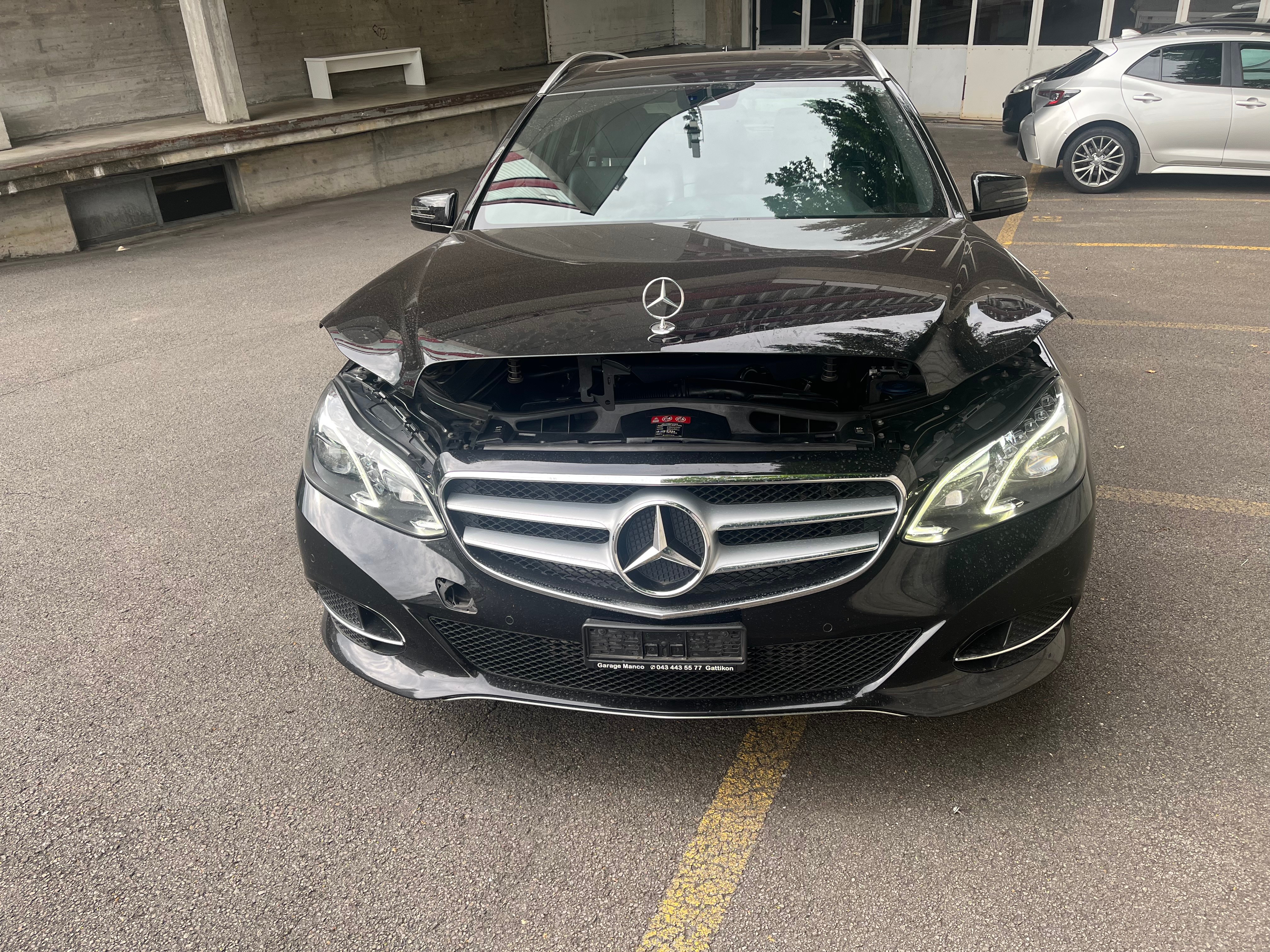 MERCEDES-BENZ E 250 BlueTEC Elégance 4Matic 7G-Tronic