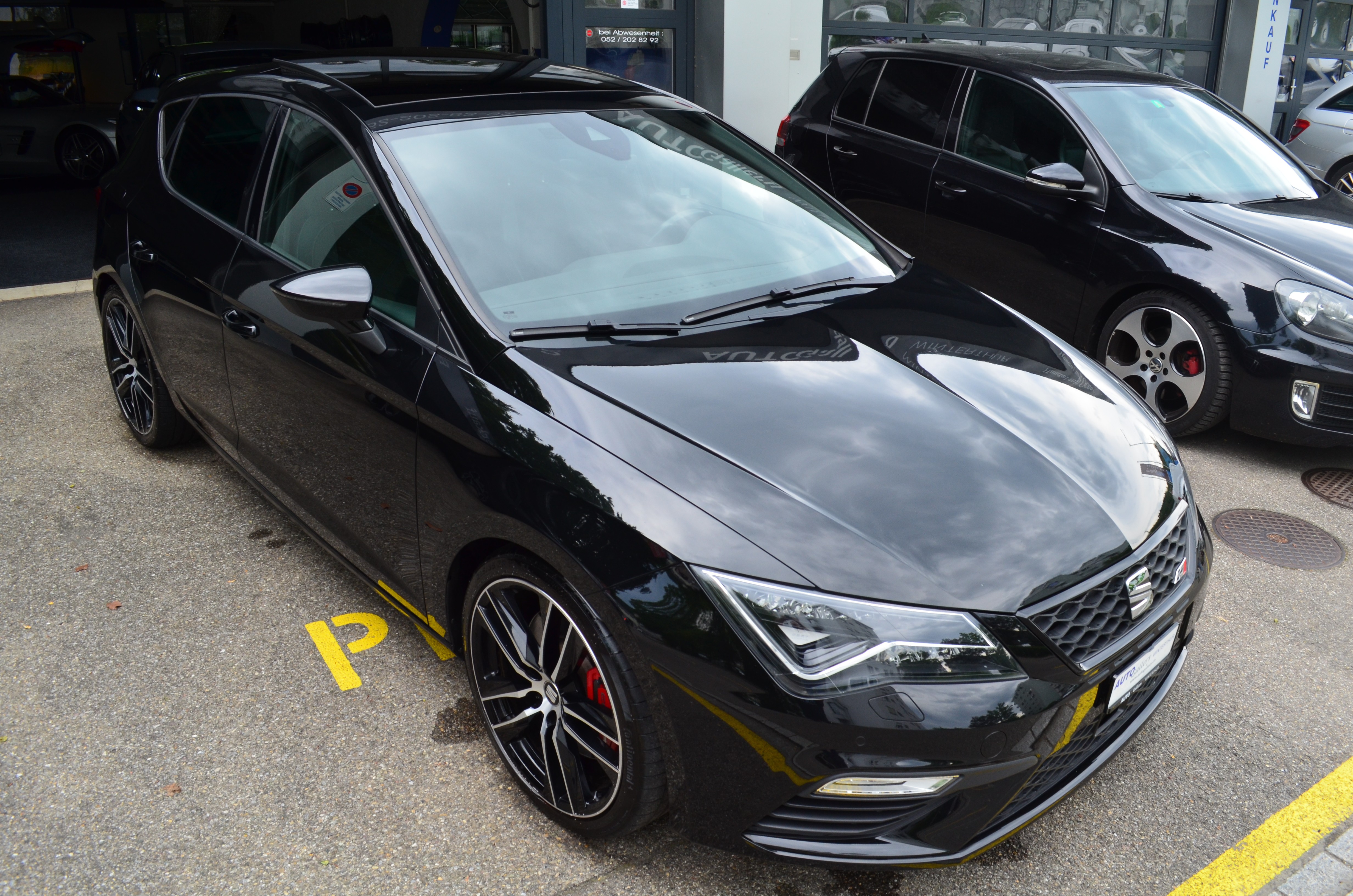 SEAT Leon 2.0 TSI Cupra 300 DSG