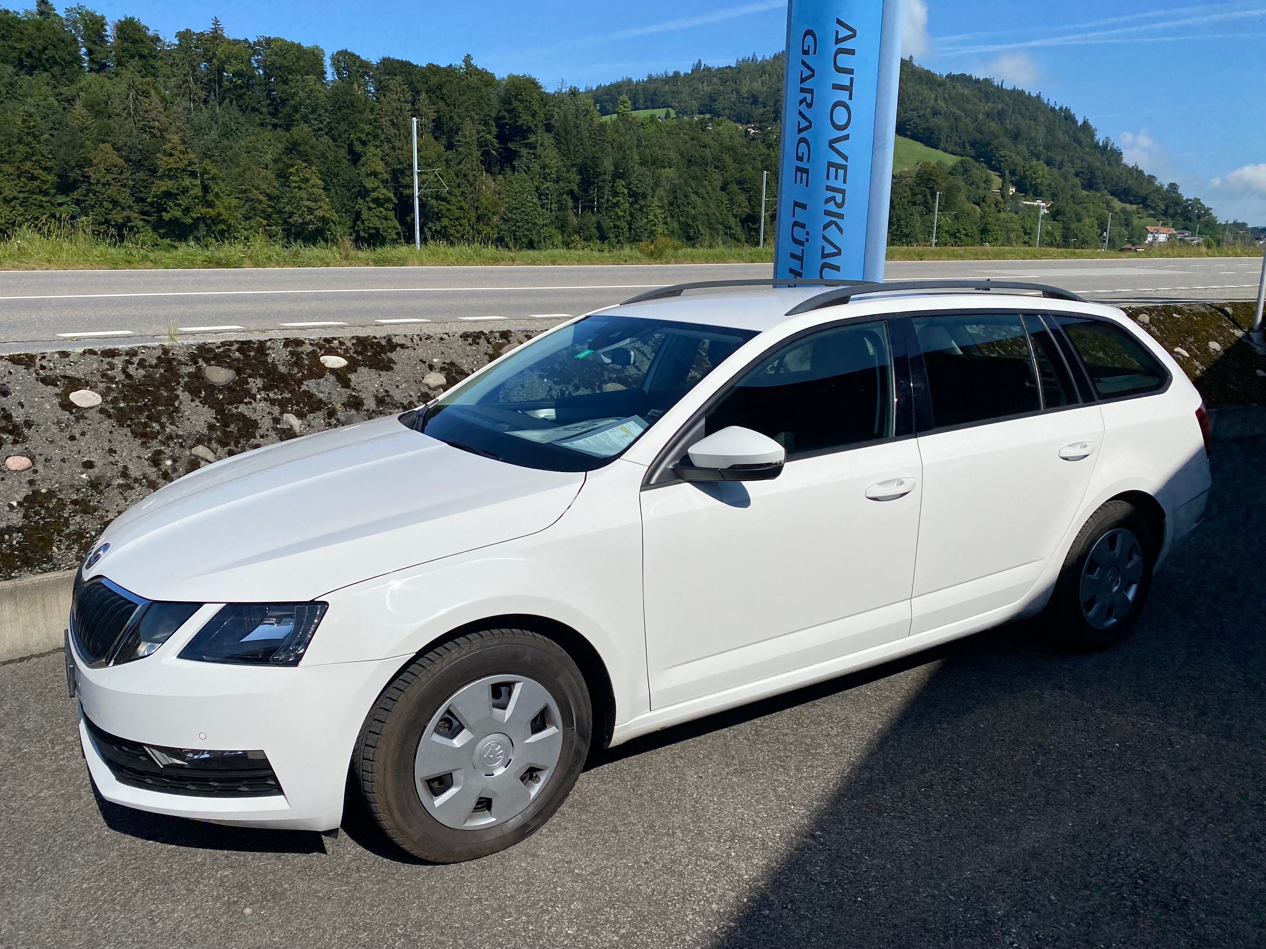 SKODA Octavia Combi 1.6 TDI Ambition 4x4