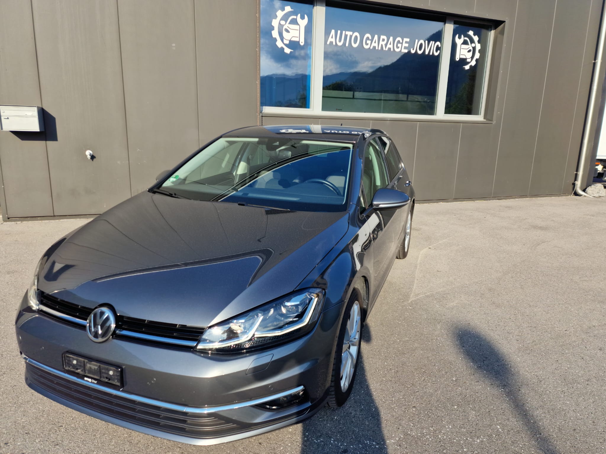 VW Golf 2.0 TDI Highline 4Motion DSG