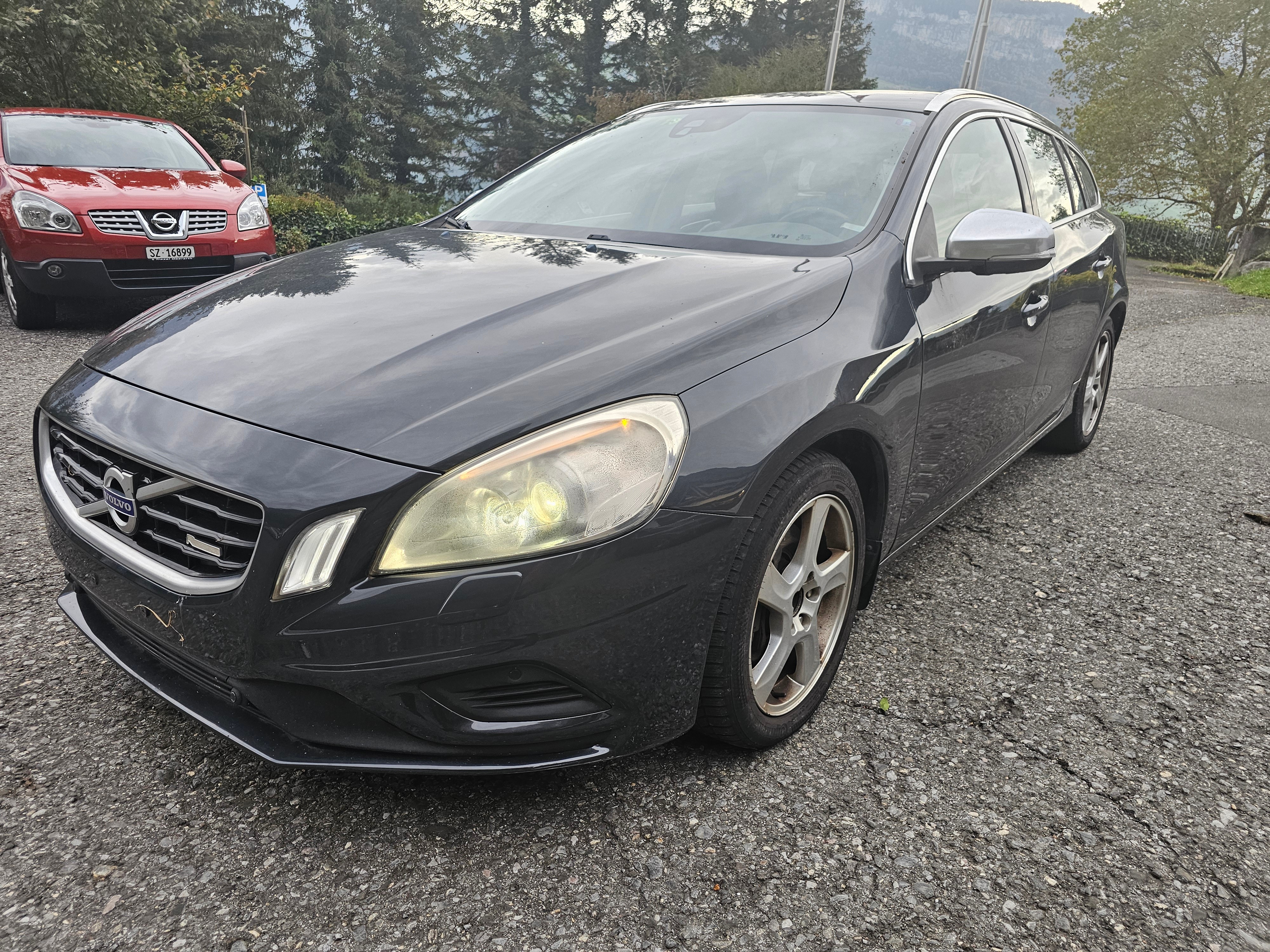 VOLVO V60 T6 AWD R-Design Geartronic